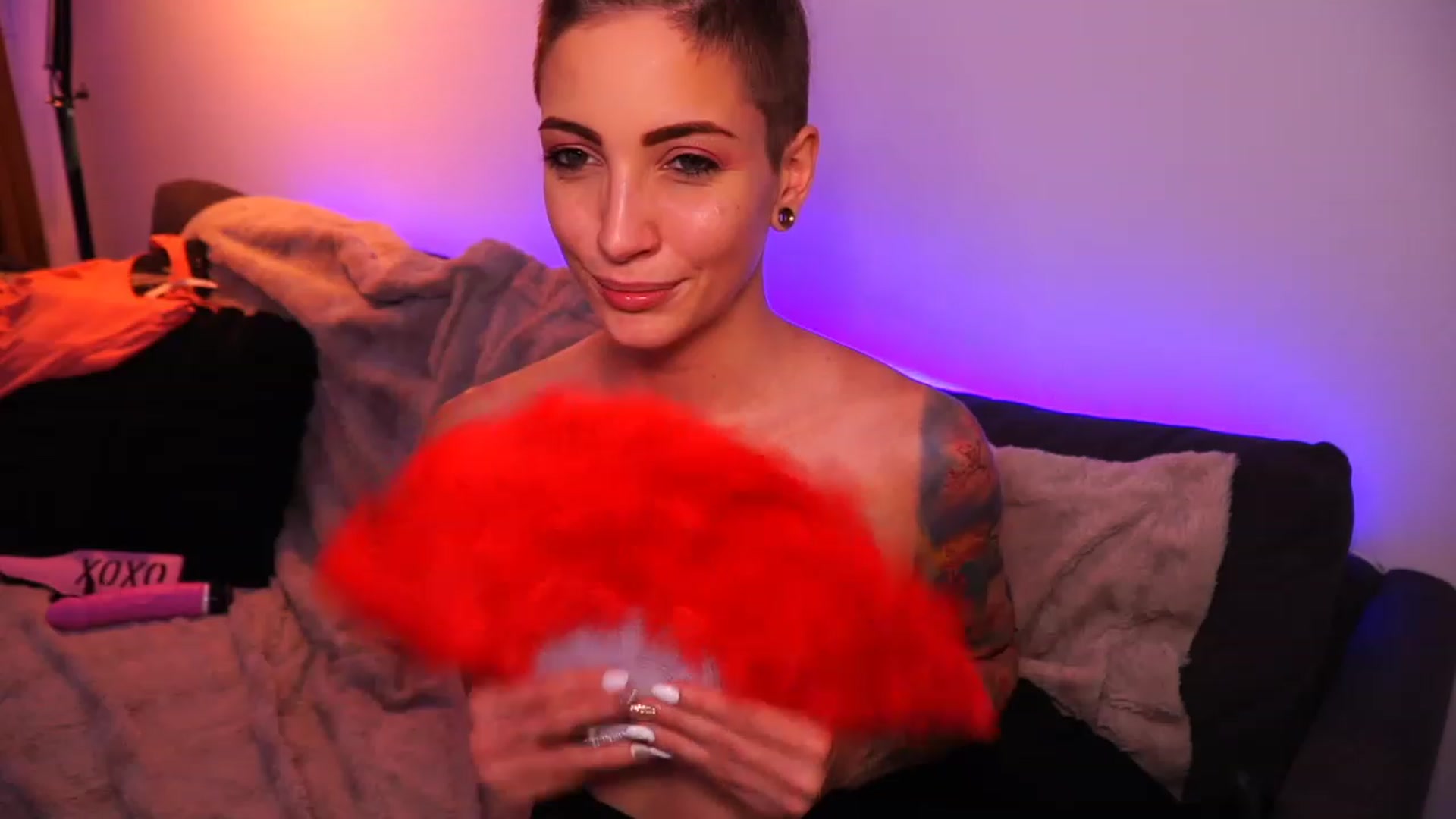 Gallery image thumbnail from Kend_dall's myfreecams stream on, 07/10/2023, 17:53 image 9 of 20