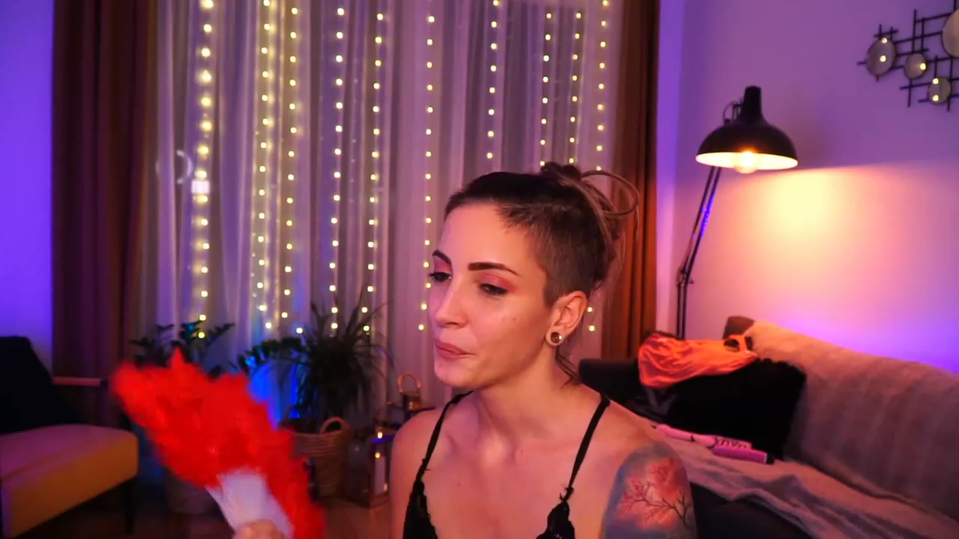 Gallery image thumbnail from Kend_dall's myfreecams stream on, 07/10/2023, 20:41 image 5 of 20