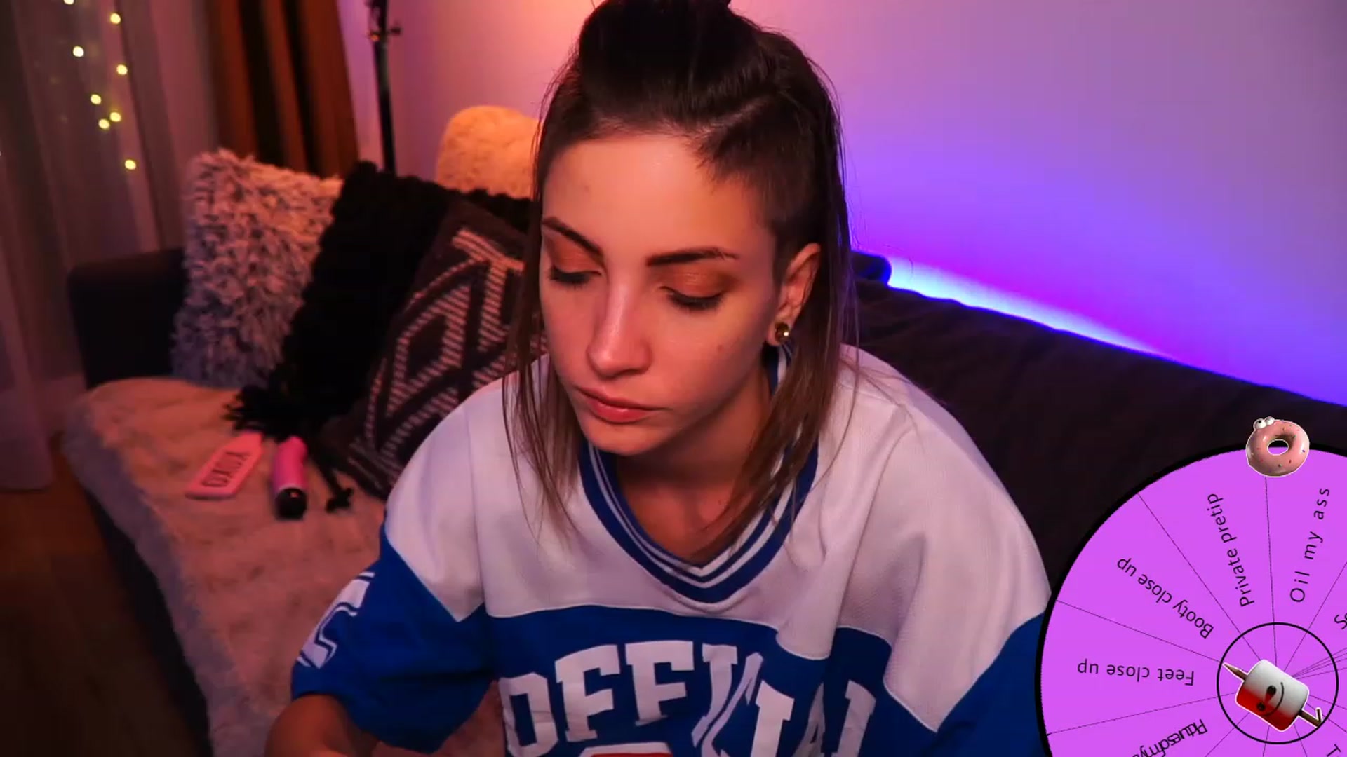 Gallery image thumbnail from Kend_dall's myfreecams stream on, 07/11/2023, 20:37 image 20 of 20