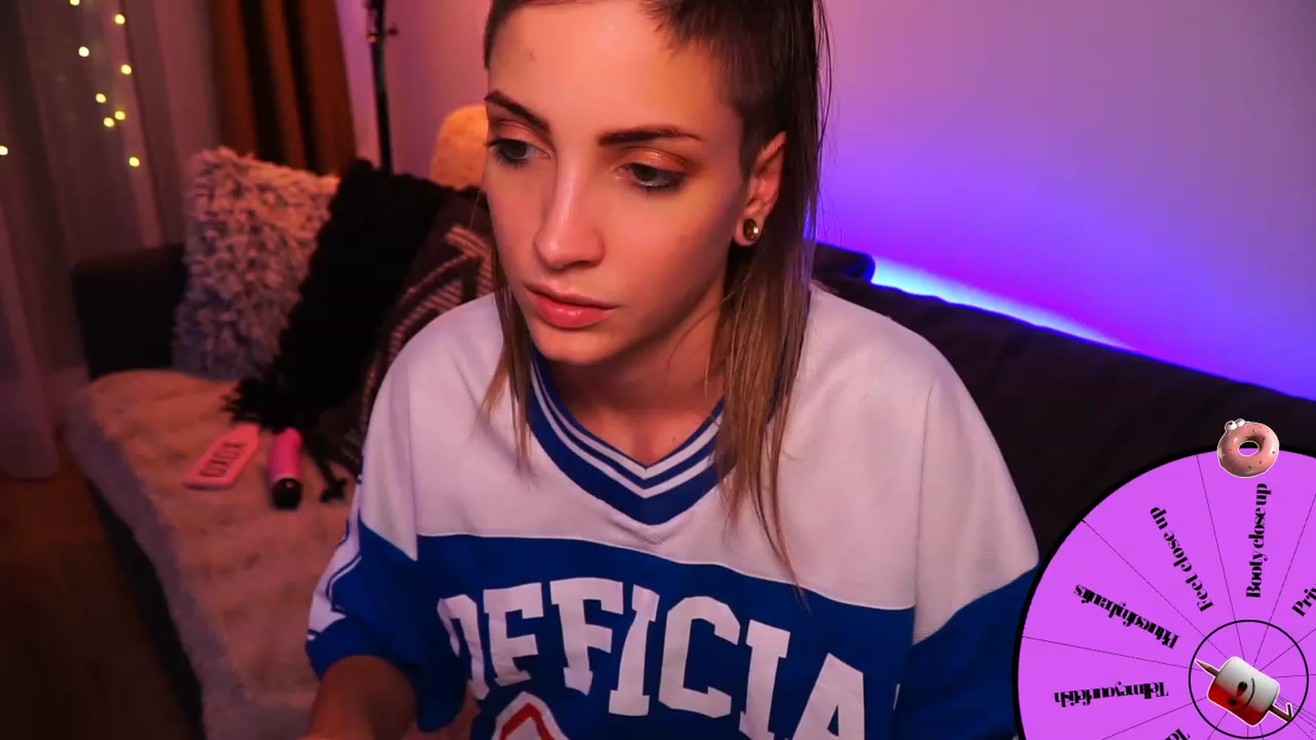 Gallery image thumbnail from Kend_dall's myfreecams stream on, 07/11/2023, 20:37 image 11 of 20