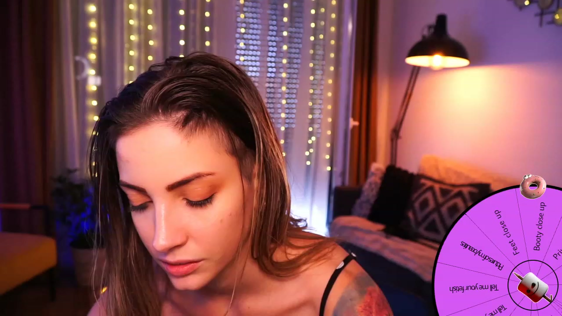 Gallery image thumbnail from Kend_dall's myfreecams stream on, 07/12/2023, 10:29 image 19 of 20