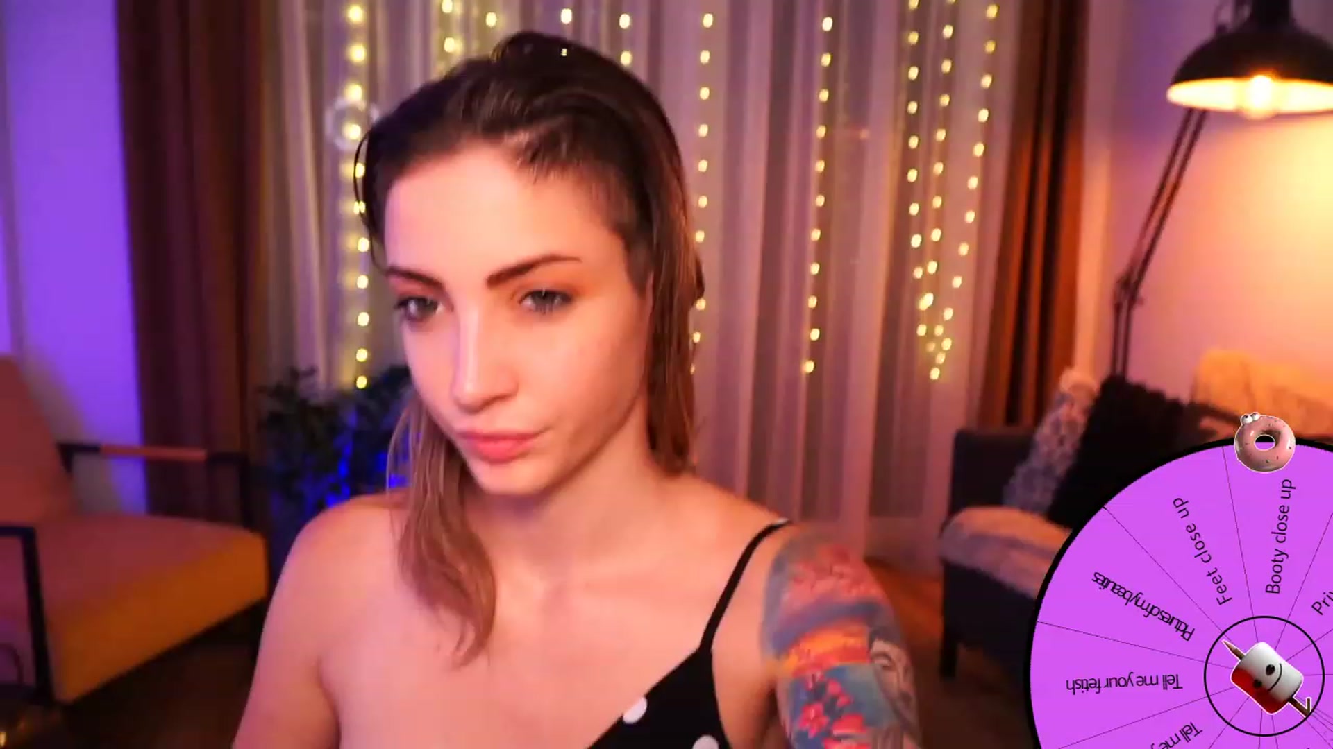 Gallery image thumbnail from Kend_dall's myfreecams stream on, 07/12/2023, 10:29 image 10 of 20