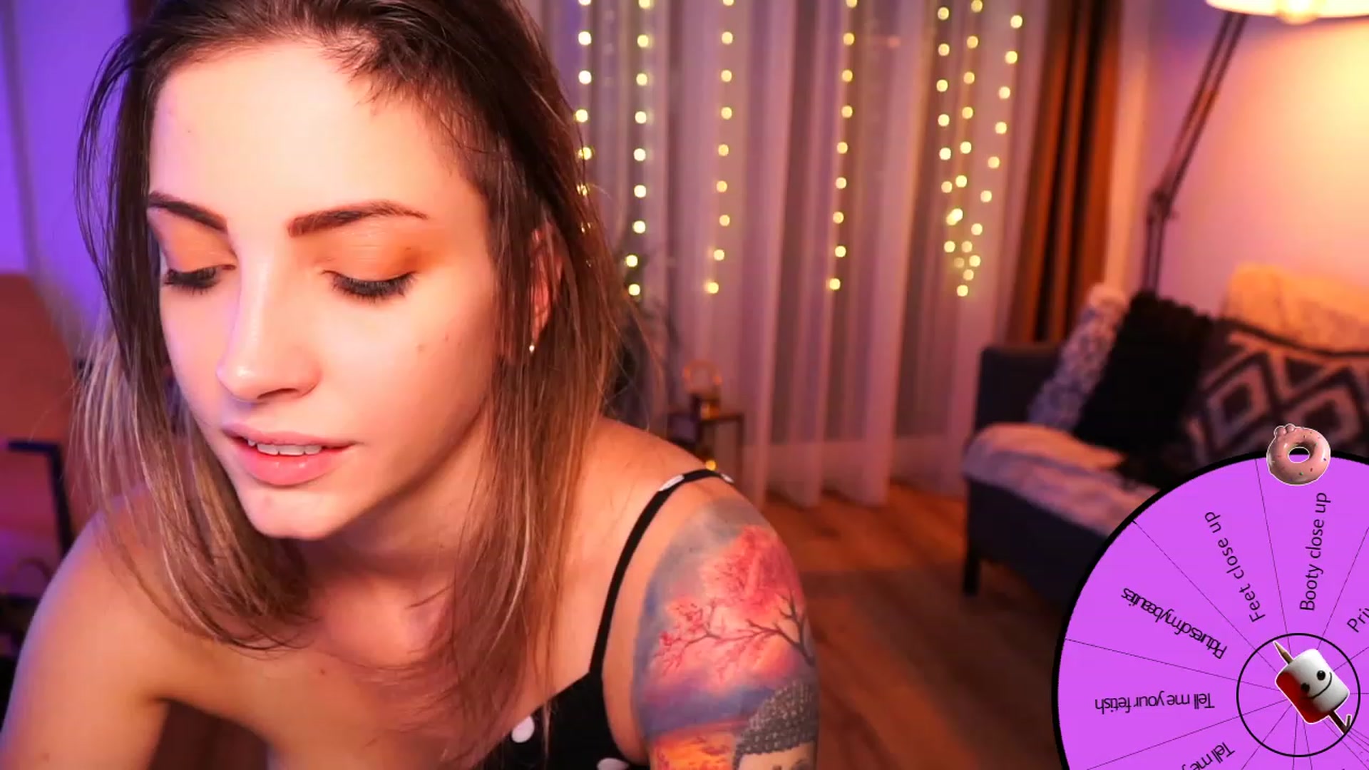 Gallery image thumbnail from Kend_dall's myfreecams stream on, 07/12/2023, 10:29 image 12 of 20