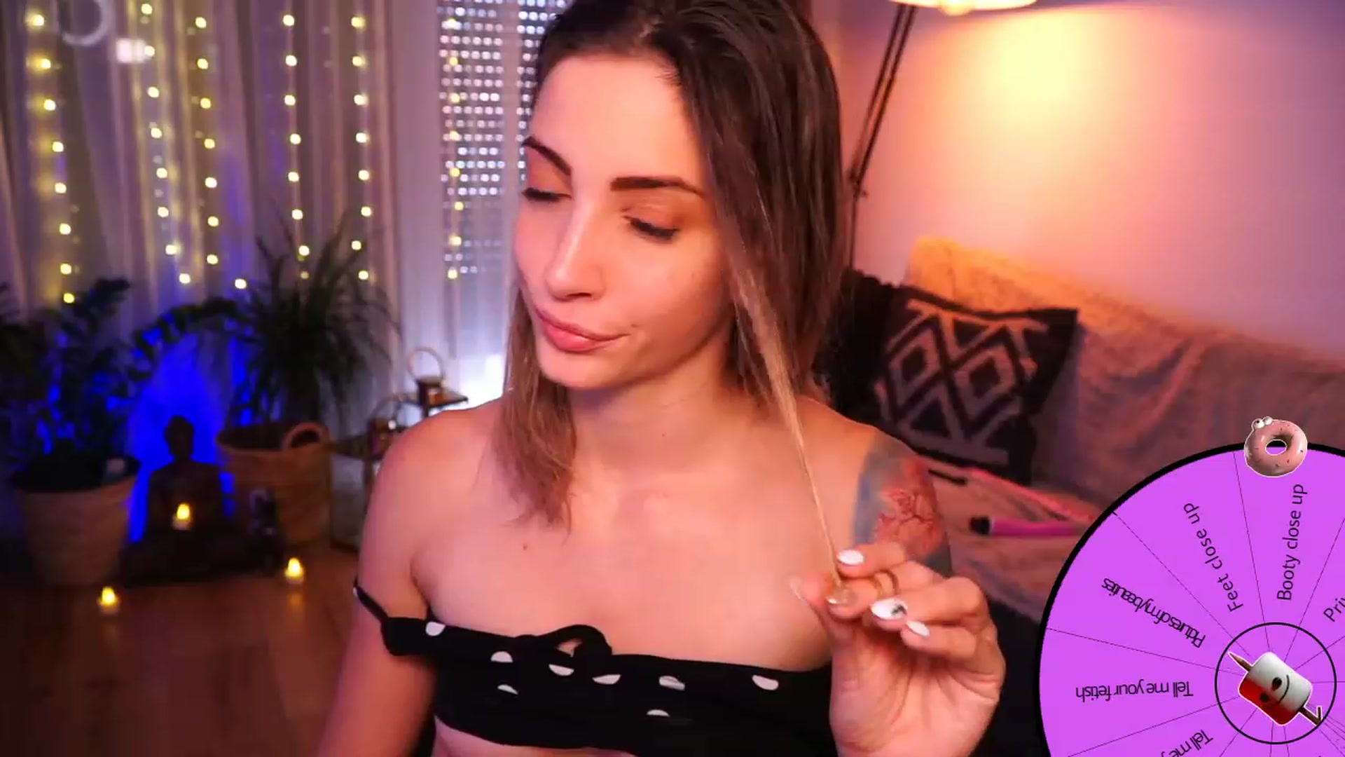 Gallery image thumbnail from Kend_dall's myfreecams stream on, 07/12/2023, 12:32 image 7 of 20