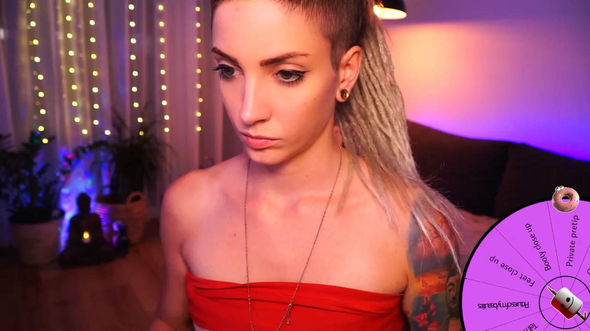 Gallery image thumbnail from Kend_dall's myfreecams stream on, 07/19/2023, 18:21 image 20 of 20