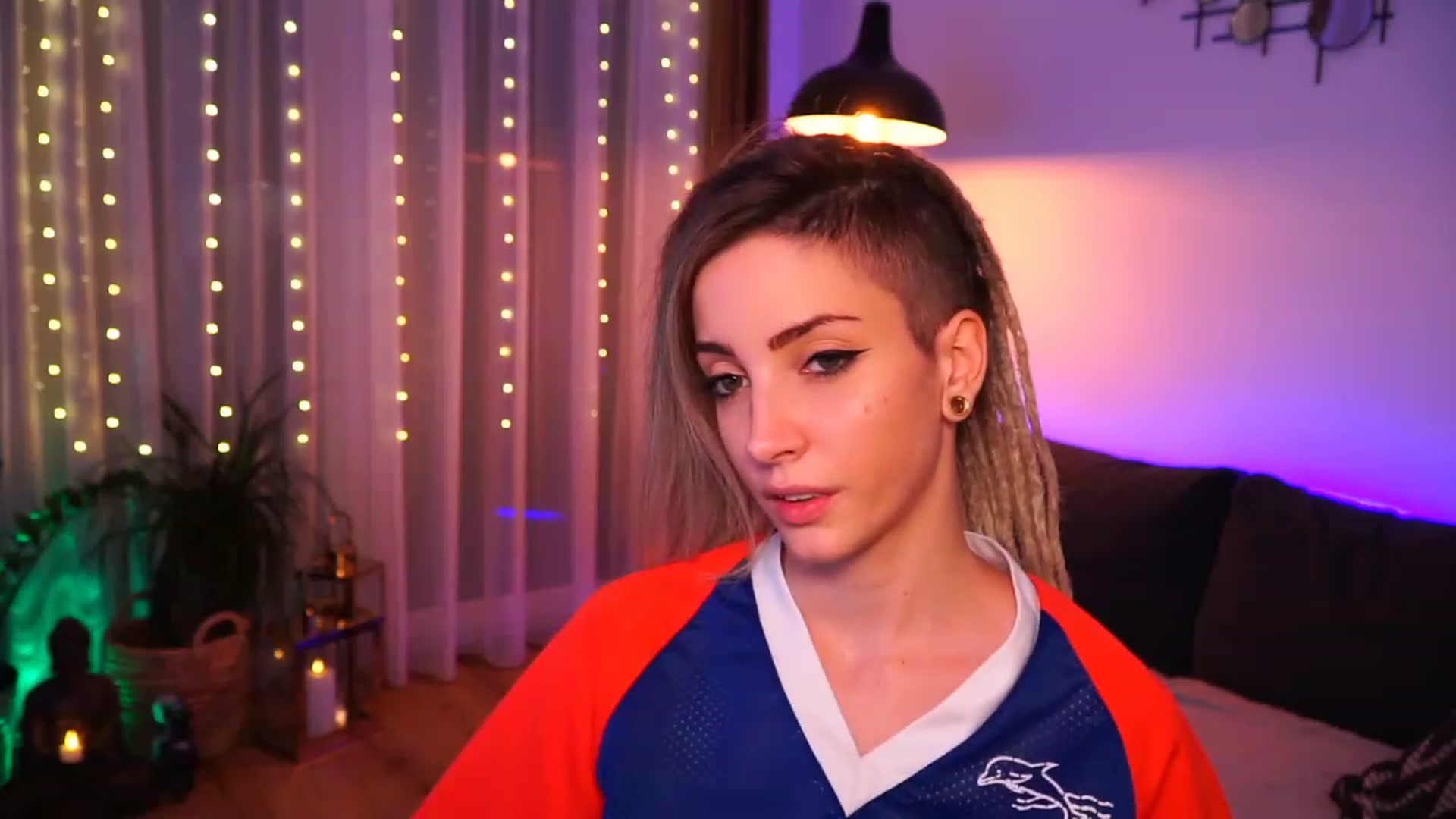 Gallery image thumbnail from Kend_dall's myfreecams stream on, 07/21/2023, 13:42 image 19 of 20
