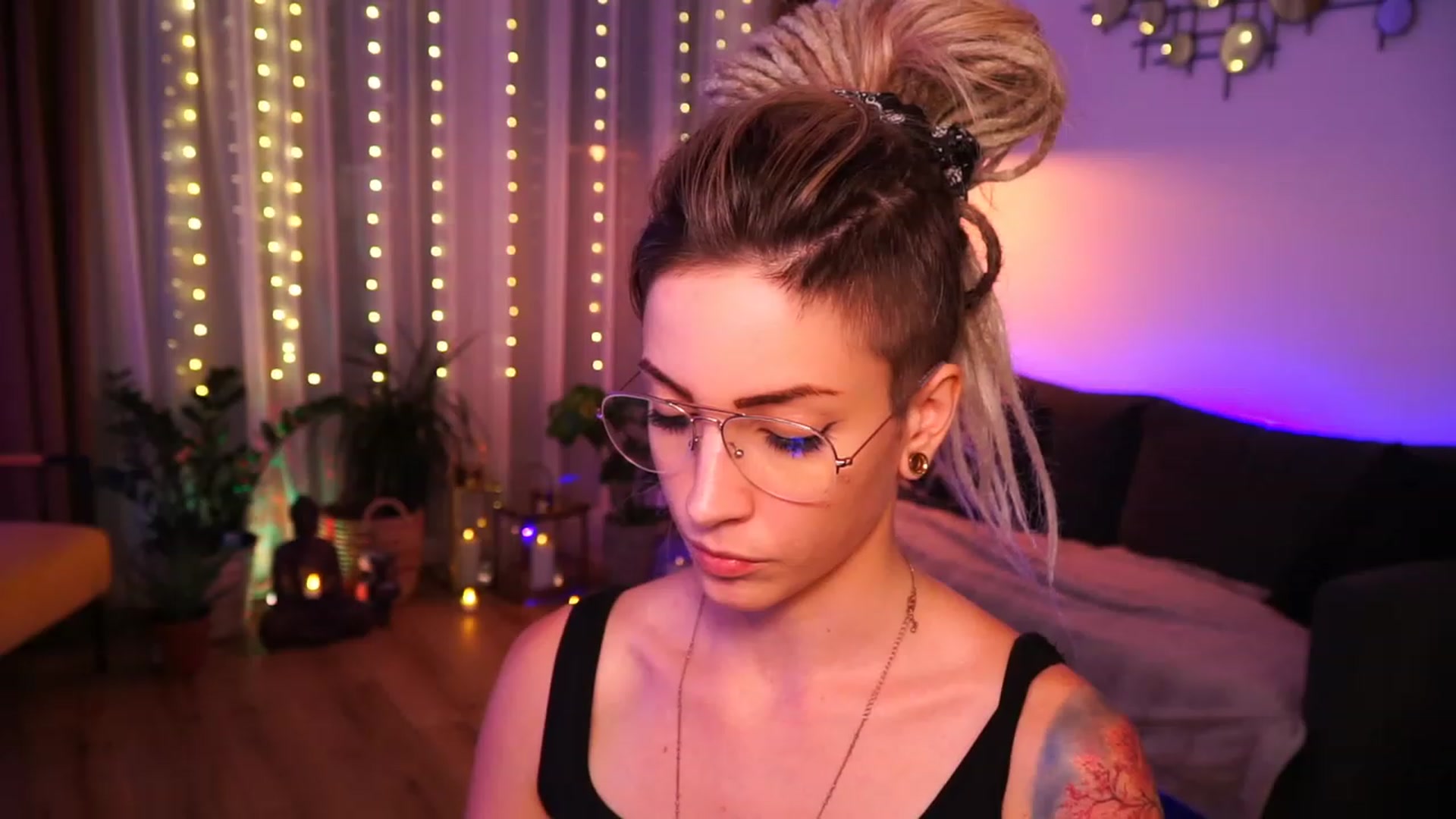 Gallery image thumbnail from Kend_dall's myfreecams stream on, 07/24/2023, 16:56 image 11 of 20