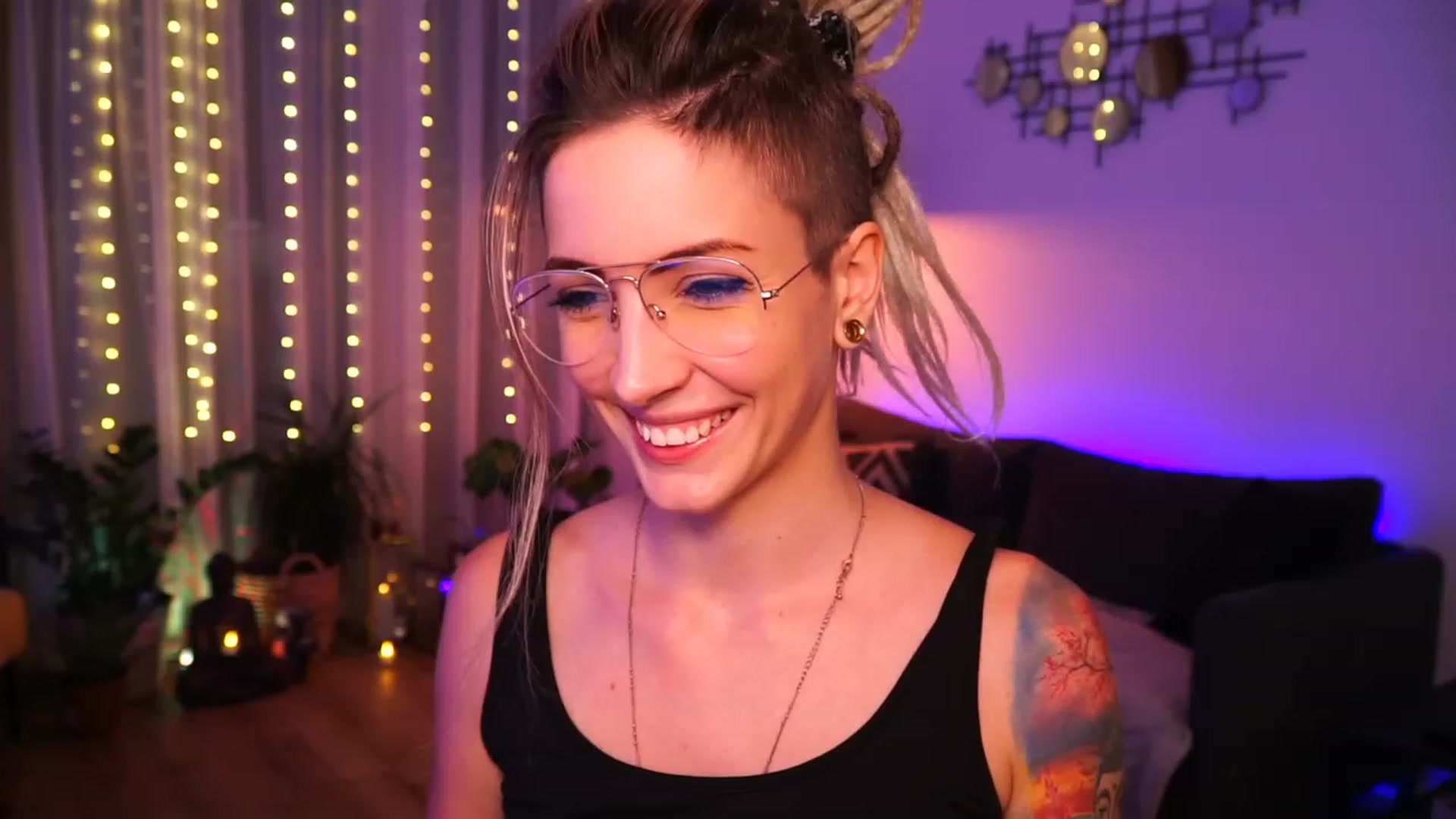 Gallery image thumbnail from Kend_dall's myfreecams stream on, 07/24/2023, 16:56 image 20 of 20
