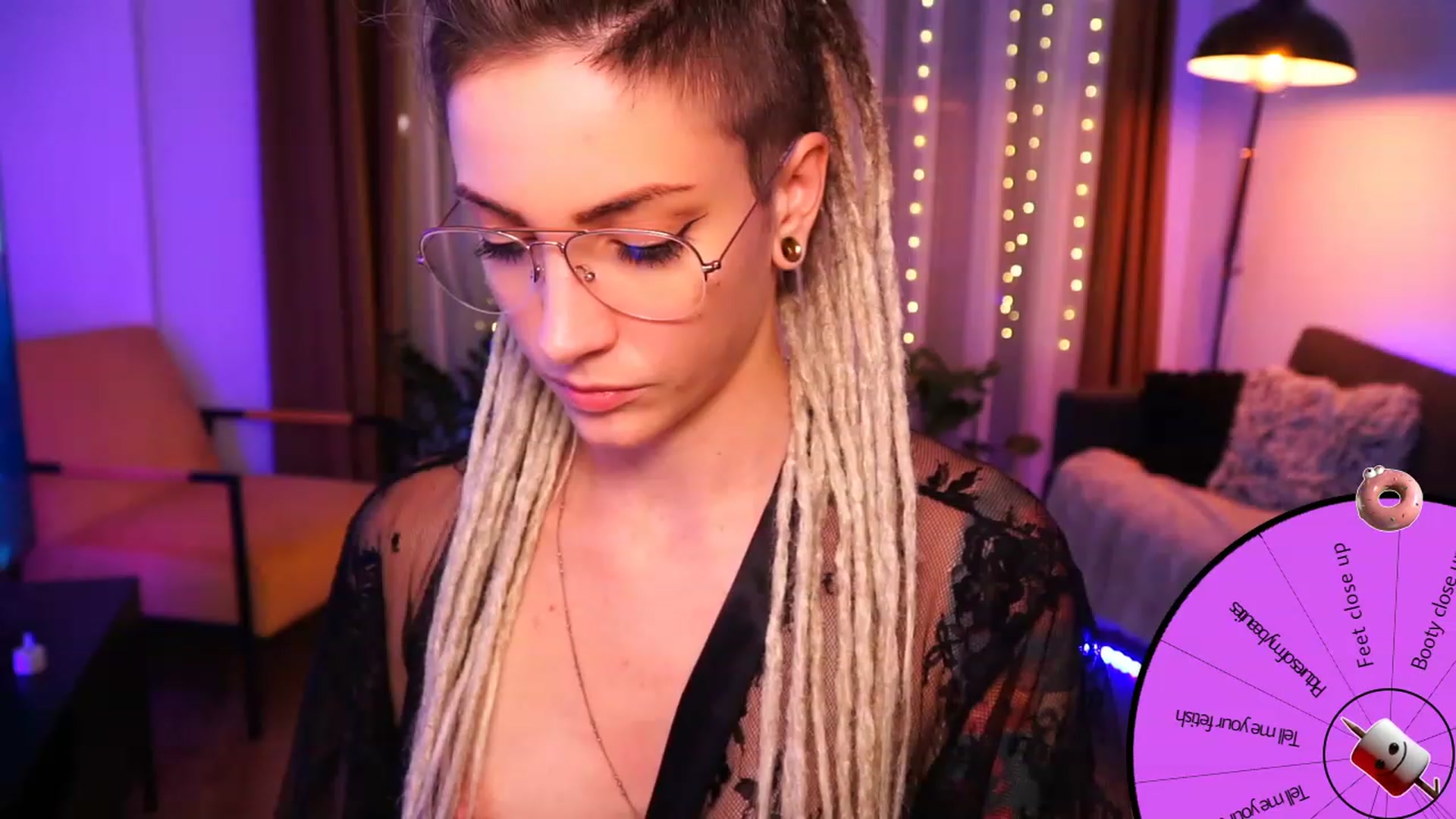 Gallery image thumbnail from Kend_dall's myfreecams stream on, 07/25/2023, 20:16 image 5 of 20
