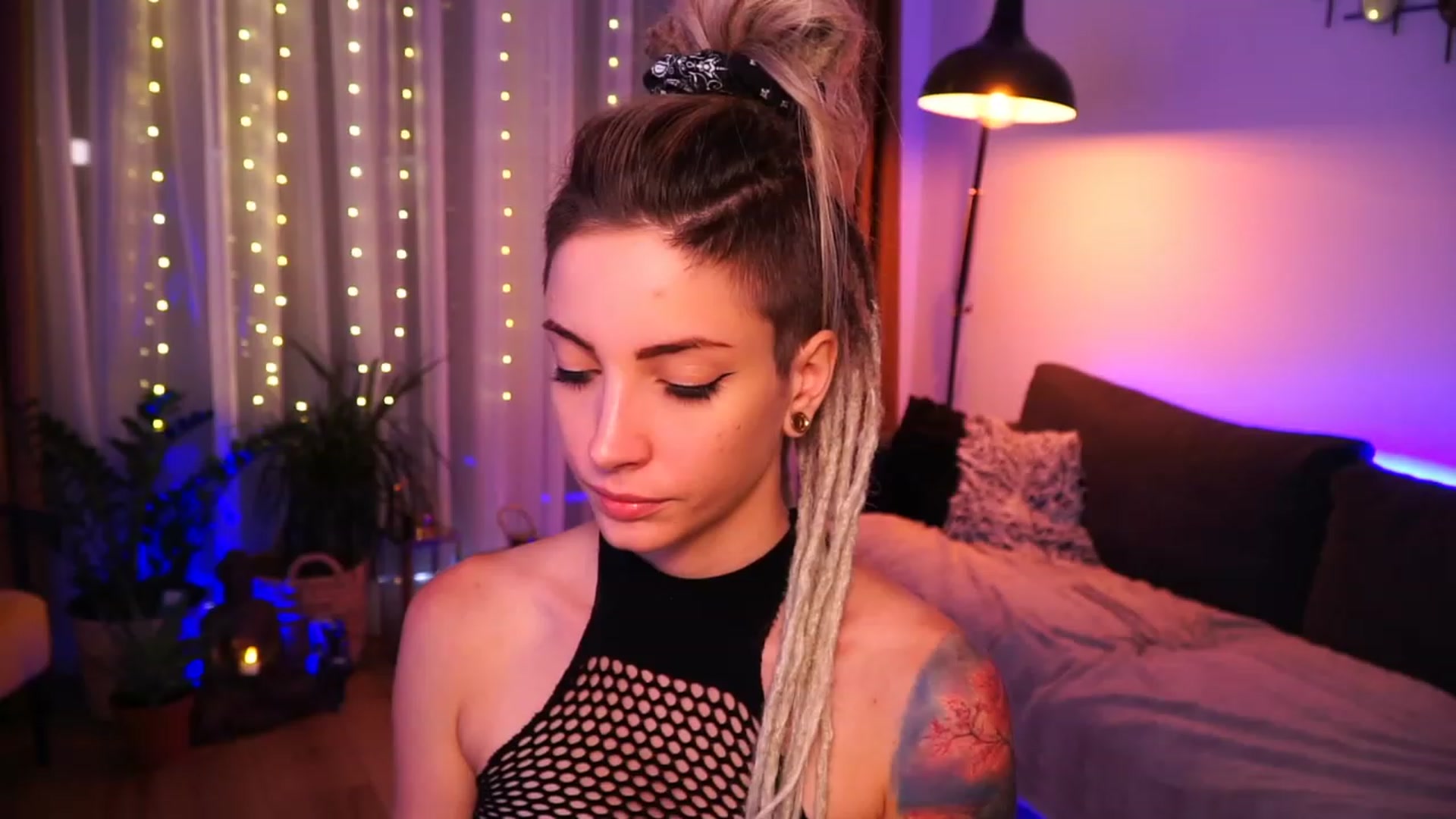 Gallery image thumbnail from Kend_dall's myfreecams stream on, 07/26/2023, 13:13 image 13 of 20