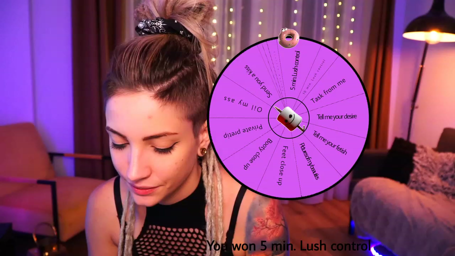Gallery image thumbnail from Kend_dall's myfreecams stream on, 07/26/2023, 13:13 image 1 of 20