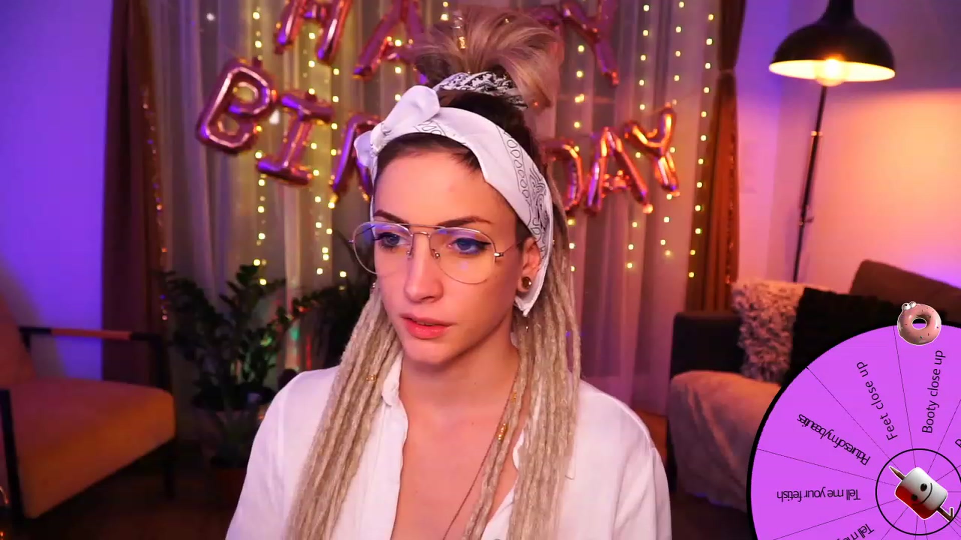 Gallery image thumbnail from Kend_dall's myfreecams stream on, 07/27/2023, 15:26 image 8 of 20