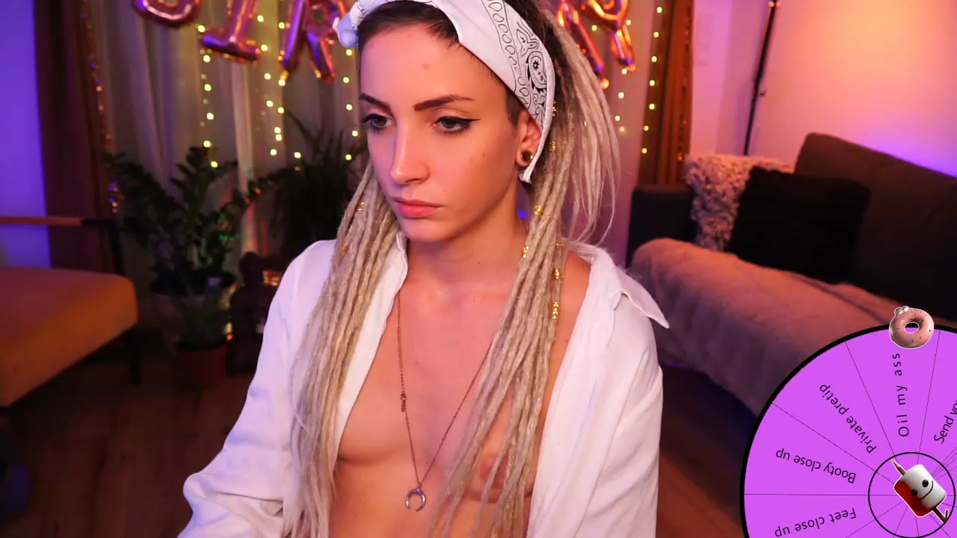 Gallery image thumbnail from Kend_dall's myfreecams stream on, 07/27/2023, 17:10 image 6 of 20