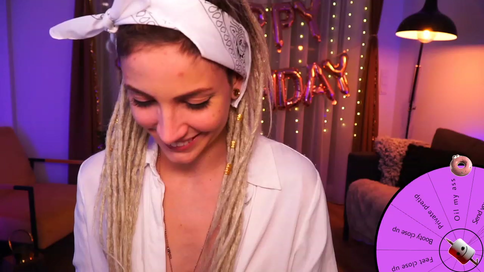 Gallery image thumbnail from Kend_dall's myfreecams stream on, 07/27/2023, 17:10 image 15 of 20