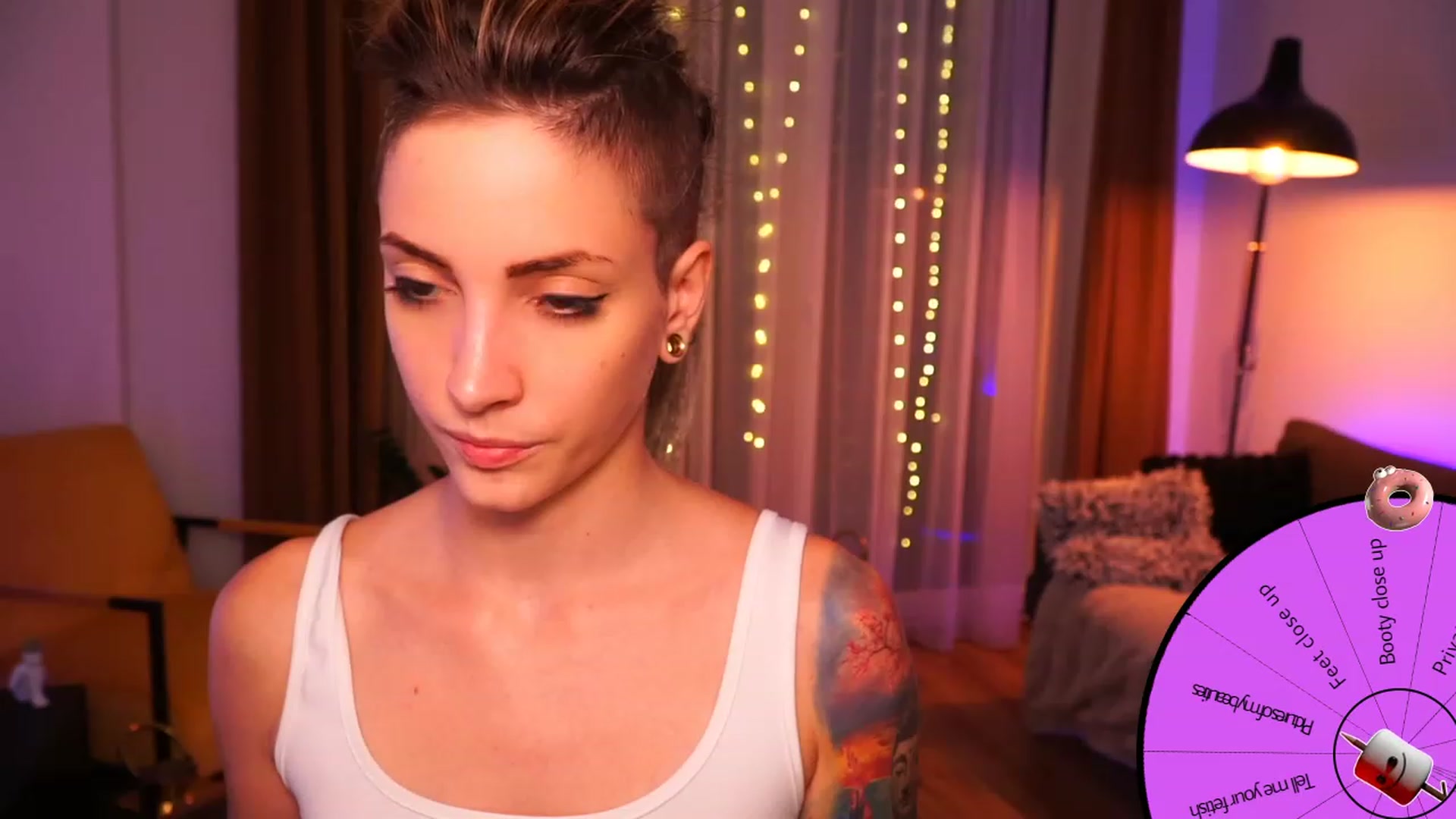 Gallery image thumbnail from Kend_dall's myfreecams stream on, 08/10/2023, 20:47 image 12 of 20