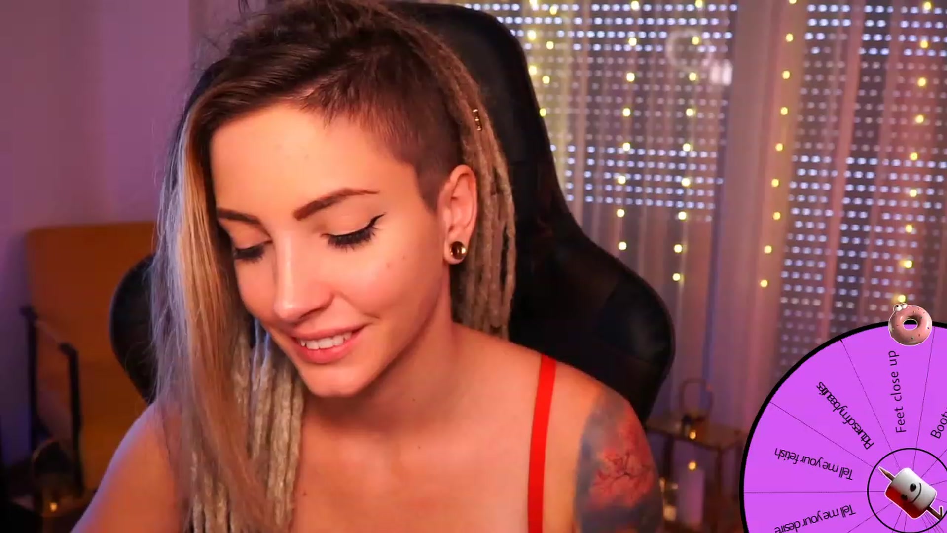 Gallery image thumbnail from Kend_dall's myfreecams stream on, 08/19/2023, 11:06 image 17 of 20