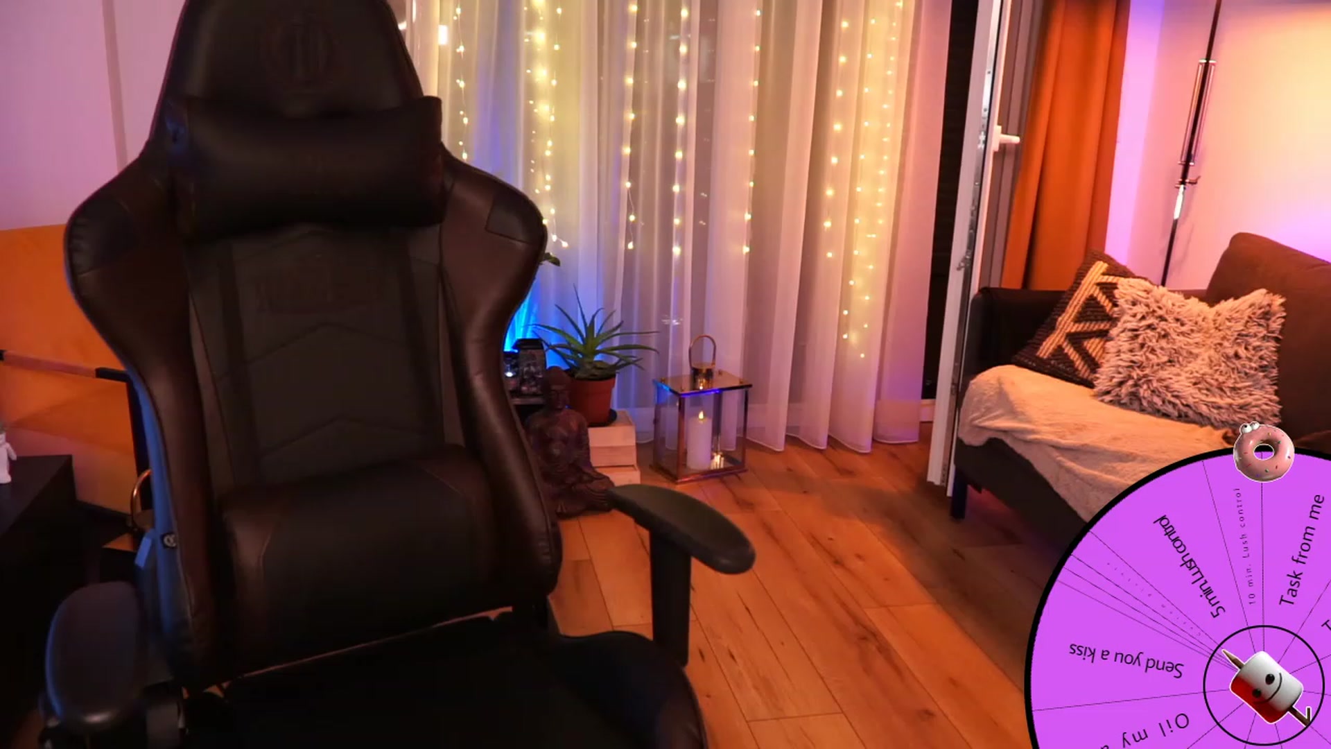 Gallery image thumbnail from Kend_dall's myfreecams stream on, 08/22/2023, 19:59 image 19 of 20