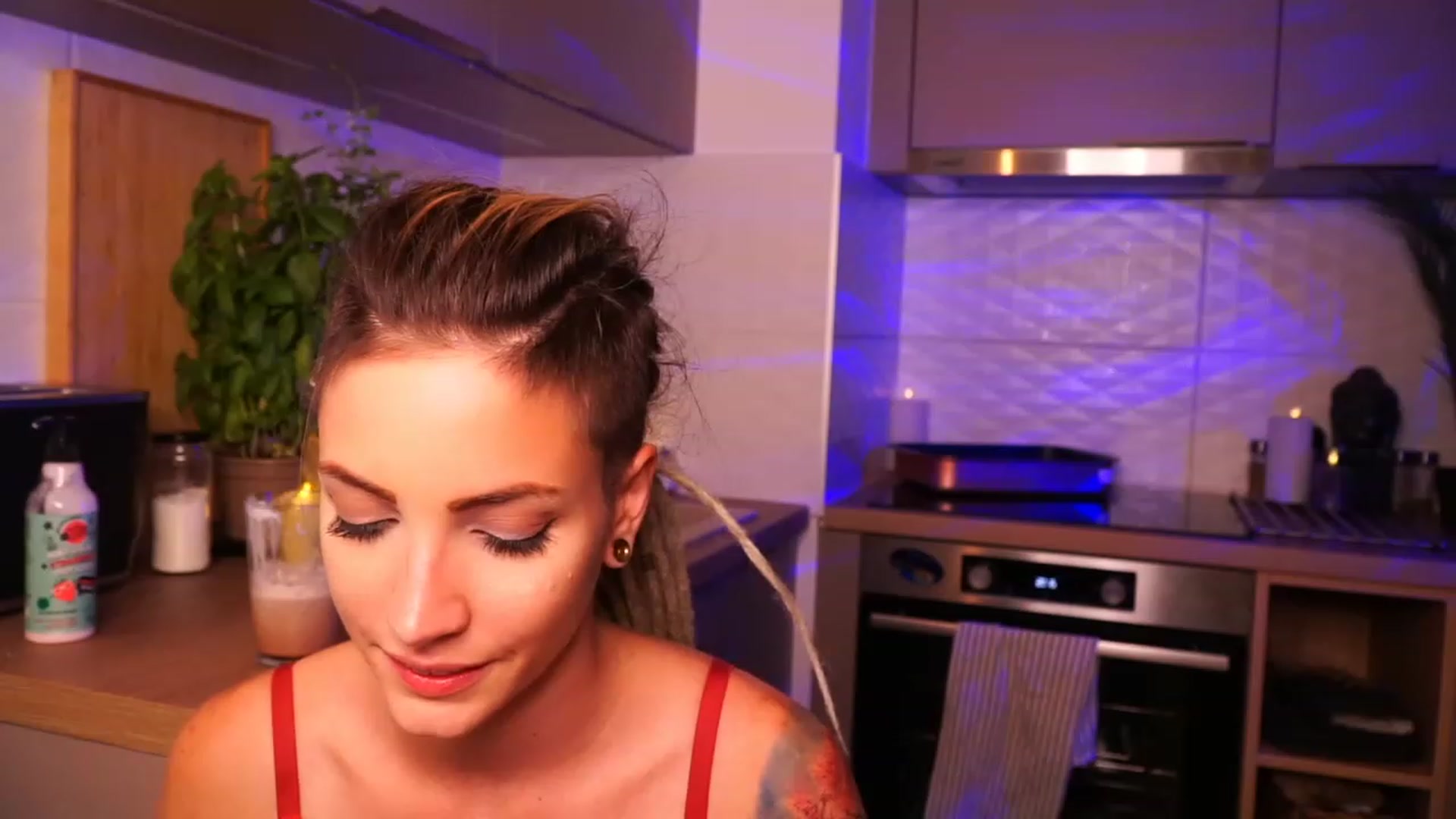 Gallery image thumbnail from Kend_dall's myfreecams stream on, 09/04/2023, 19:51 image 6 of 20