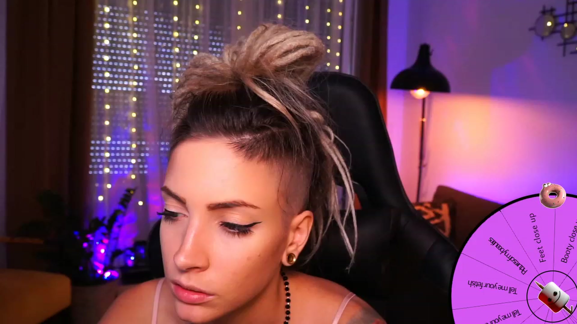 Gallery image thumbnail from Kend_dall's myfreecams stream on, 09/14/2023, 11:48 image 12 of 20