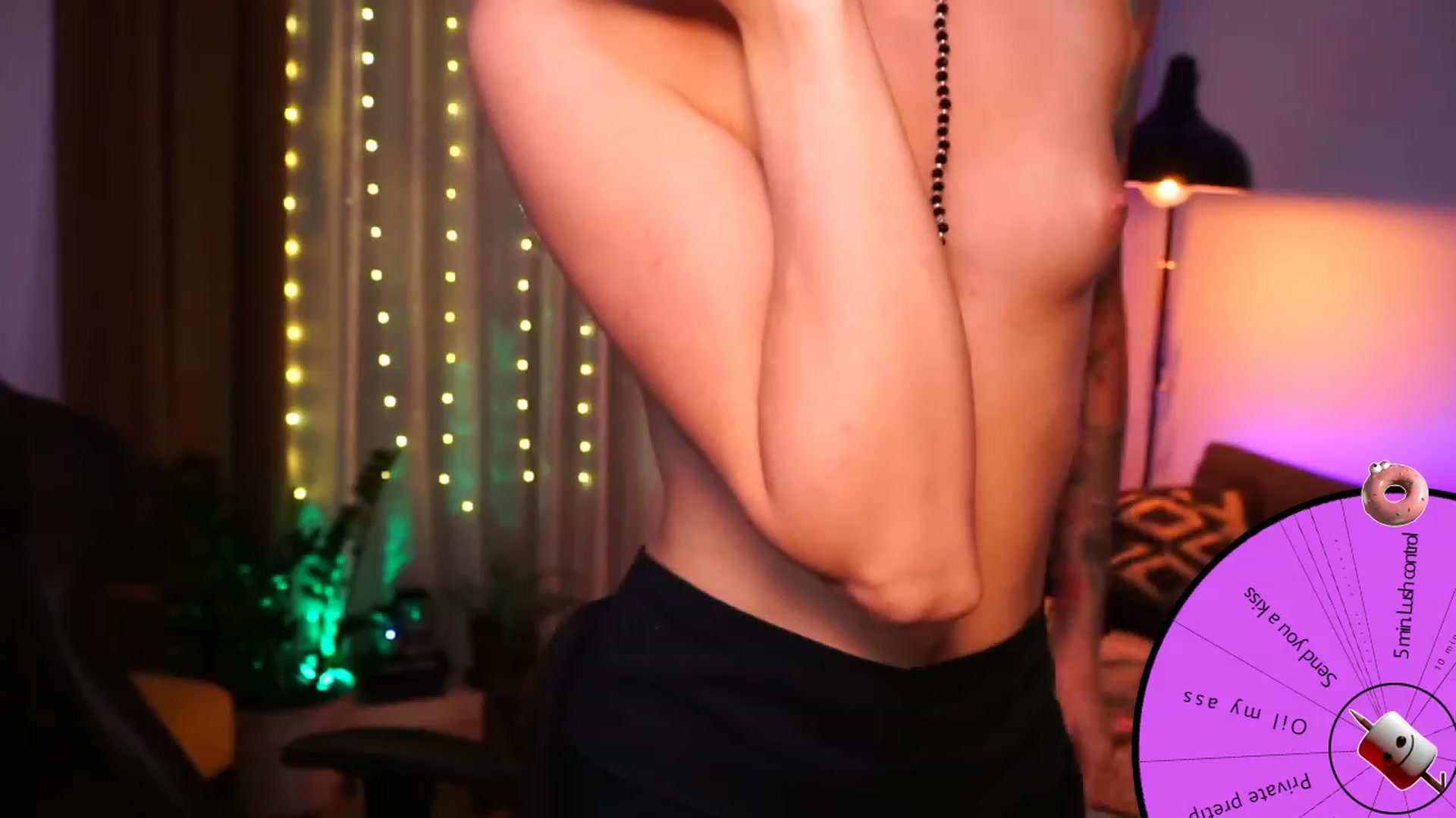 Gallery image thumbnail from Kend_dall's myfreecams stream on, 09/15/2023, 19:33 image 8 of 20