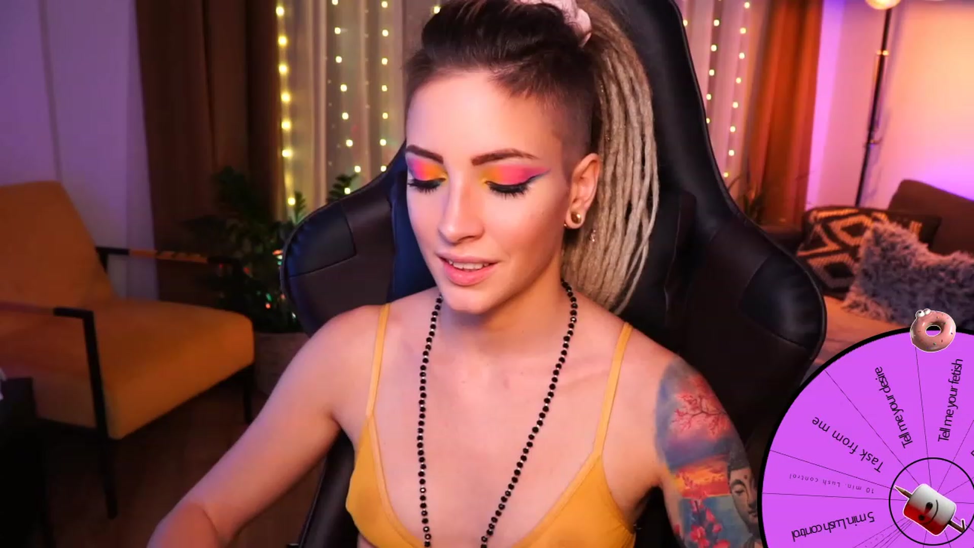 Gallery image thumbnail from Kend_dall's myfreecams stream on, 09/18/2023, 18:11 image 14 of 20