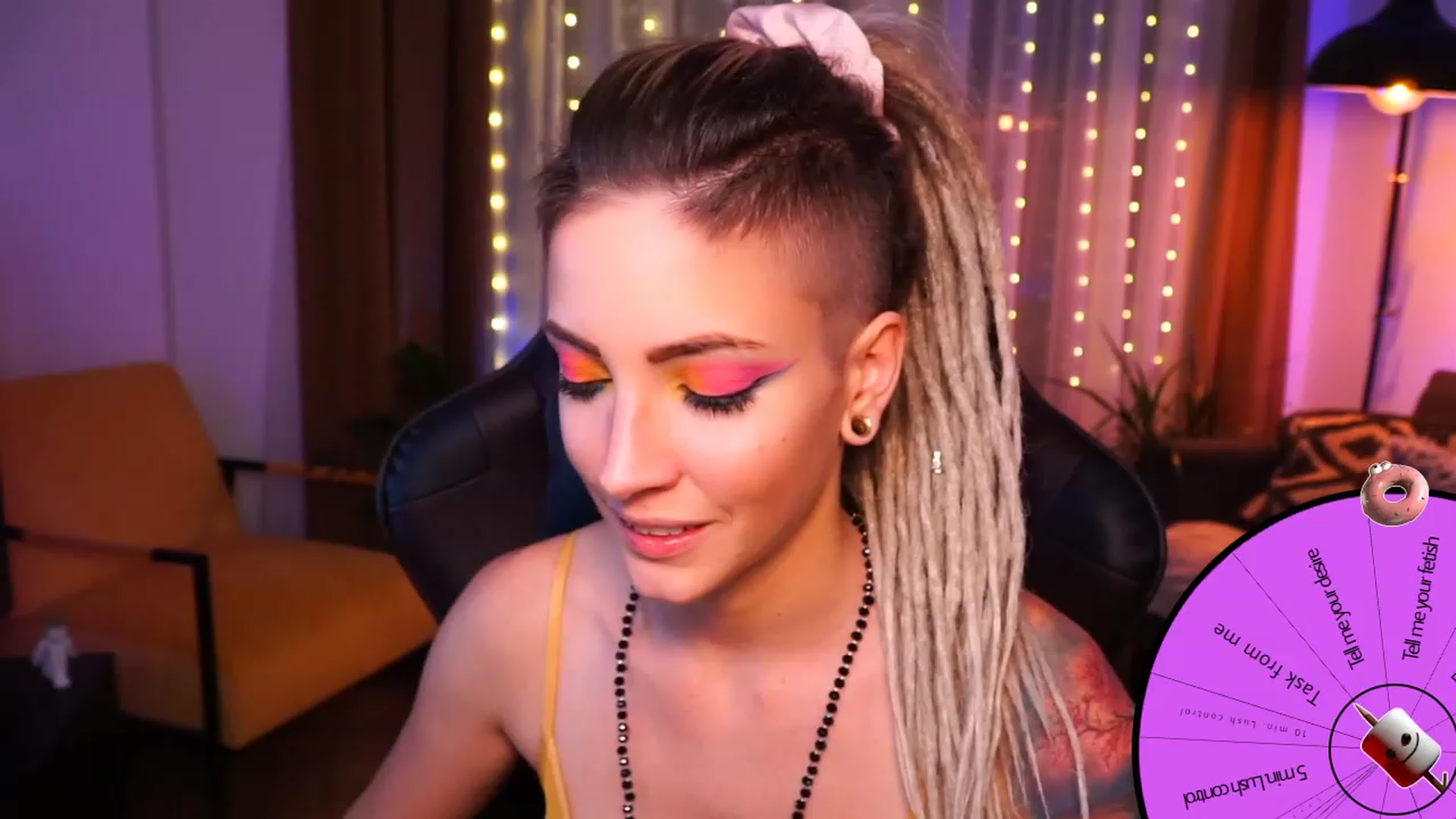 Gallery image thumbnail from Kend_dall's myfreecams stream on, 09/18/2023, 18:41 image 7 of 20