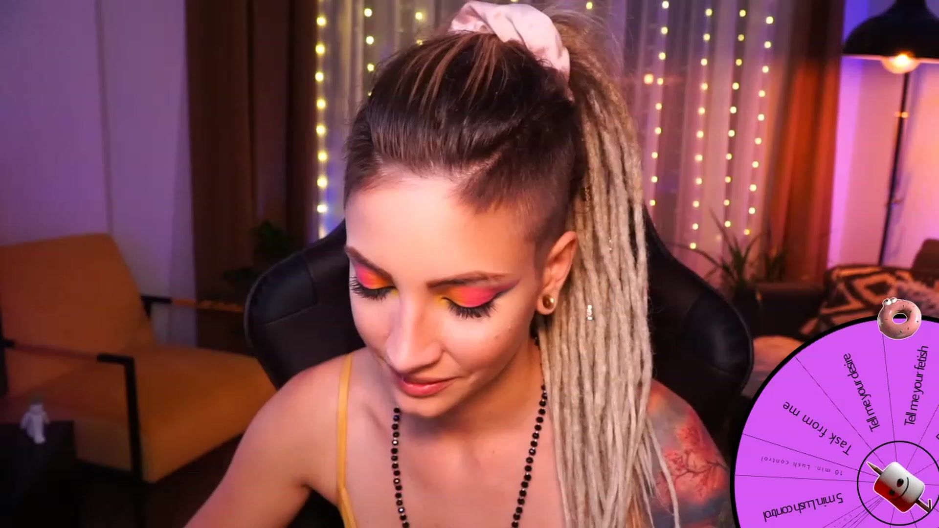 Gallery image thumbnail from Kend_dall's myfreecams stream on, 09/18/2023, 18:41 image 3 of 20