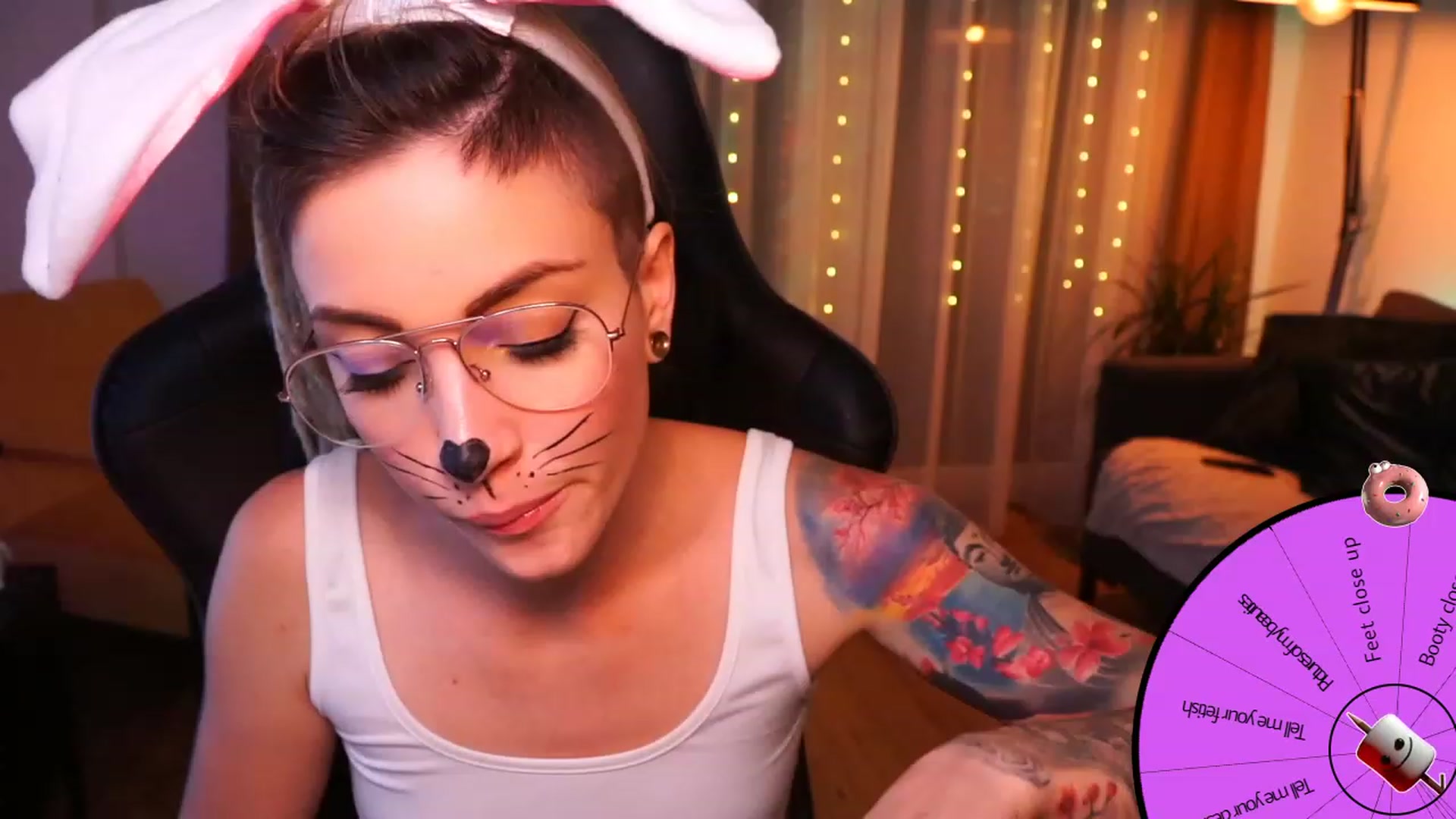 Gallery image thumbnail from Kend_dall's myfreecams stream on, 09/26/2023, 21:42 image 9 of 20