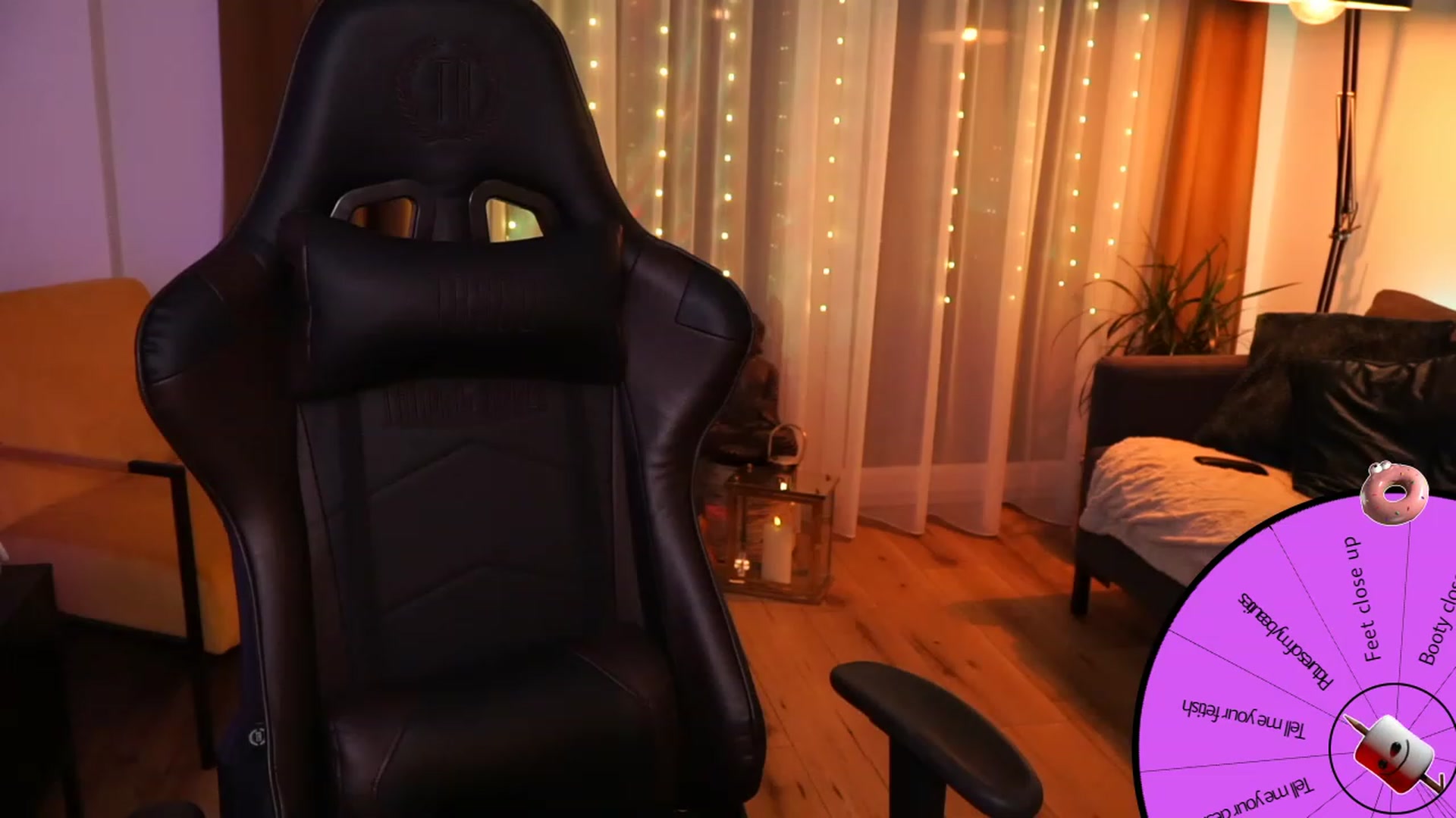 Gallery image thumbnail from Kend_dall's myfreecams stream on, 09/26/2023, 21:42 image 12 of 20