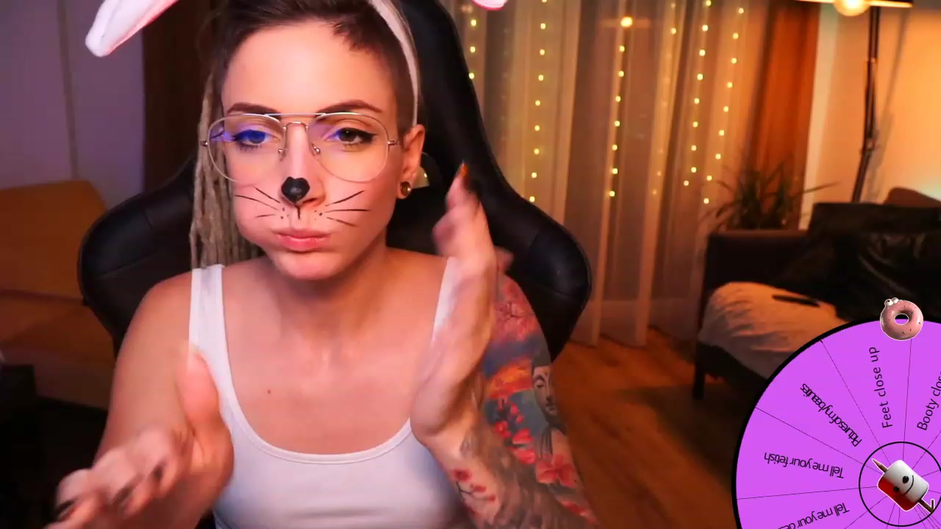 Gallery image thumbnail from Kend_dall's myfreecams stream on, 09/26/2023, 21:42 image 11 of 20