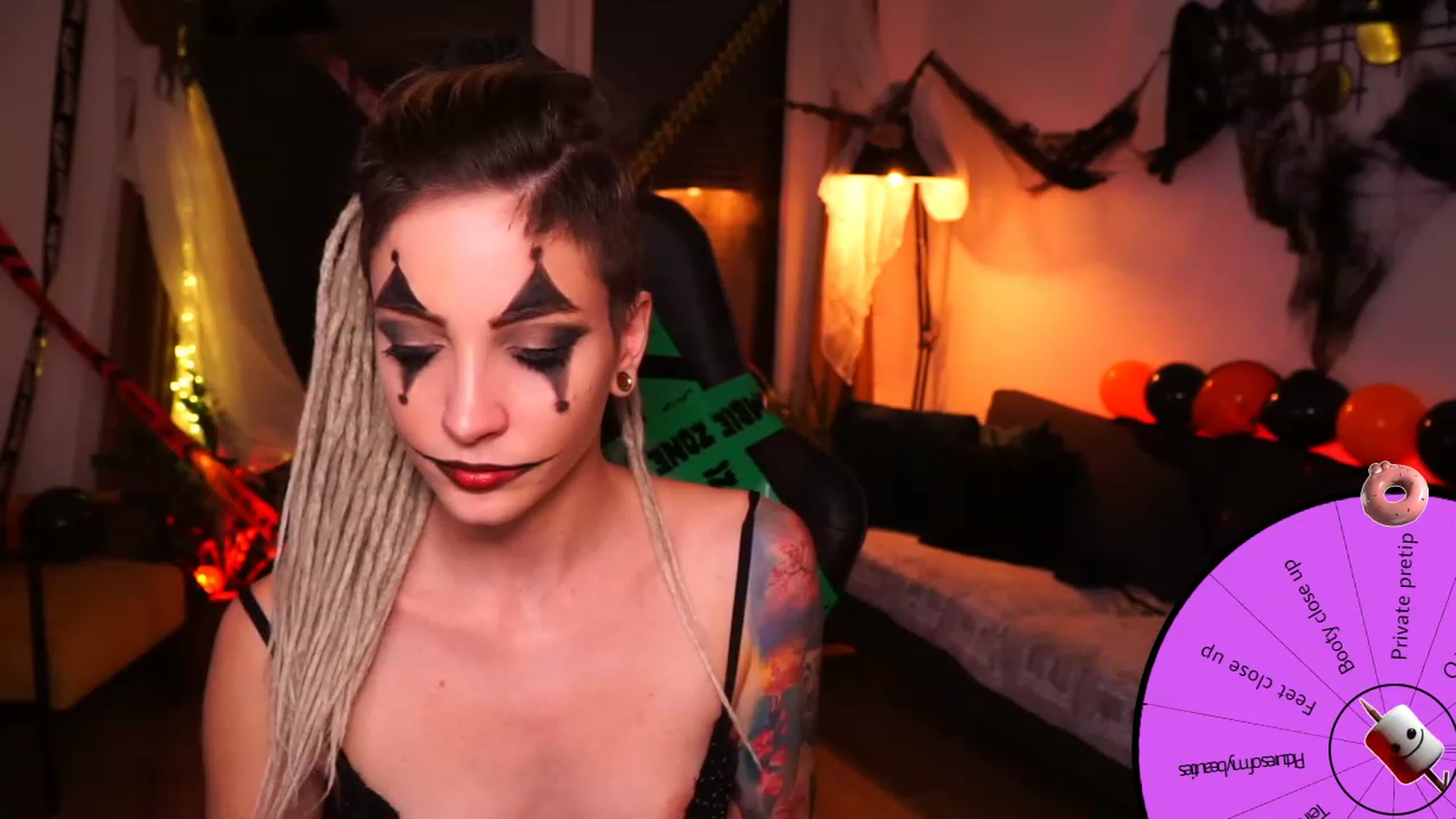 Gallery image thumbnail from Kend_dall's myfreecams stream on, 10/16/2023, 18:57 image 13 of 20