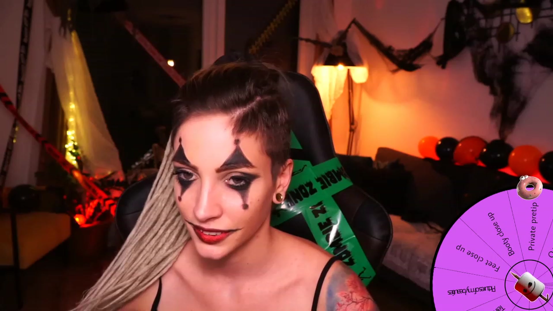 Gallery image thumbnail from Kend_dall's myfreecams stream on, 10/16/2023, 18:57 image 12 of 20