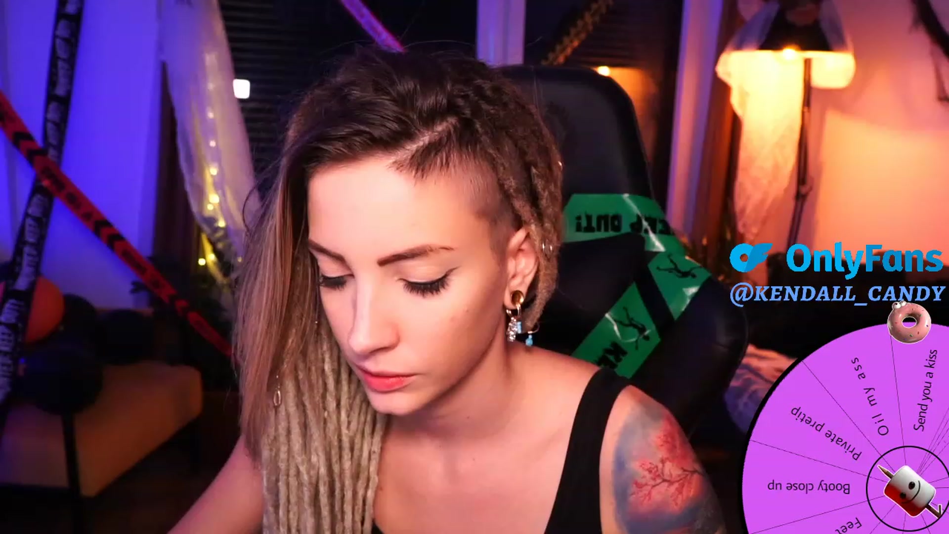 Gallery image thumbnail from Kend_dall's myfreecams stream on, 10/27/2023, 14:09 image 11 of 20