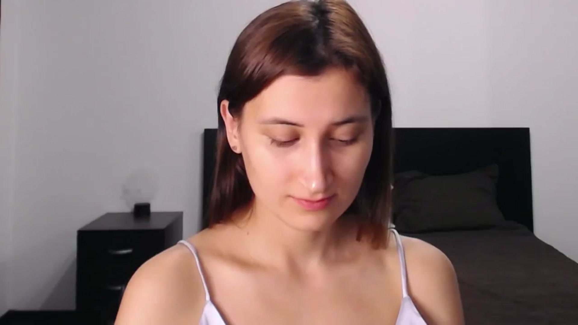 Gallery image thumbnail from Kendal_sweet's myfreecams stream on, 08/13/2023, 24:01 image 19 of 20