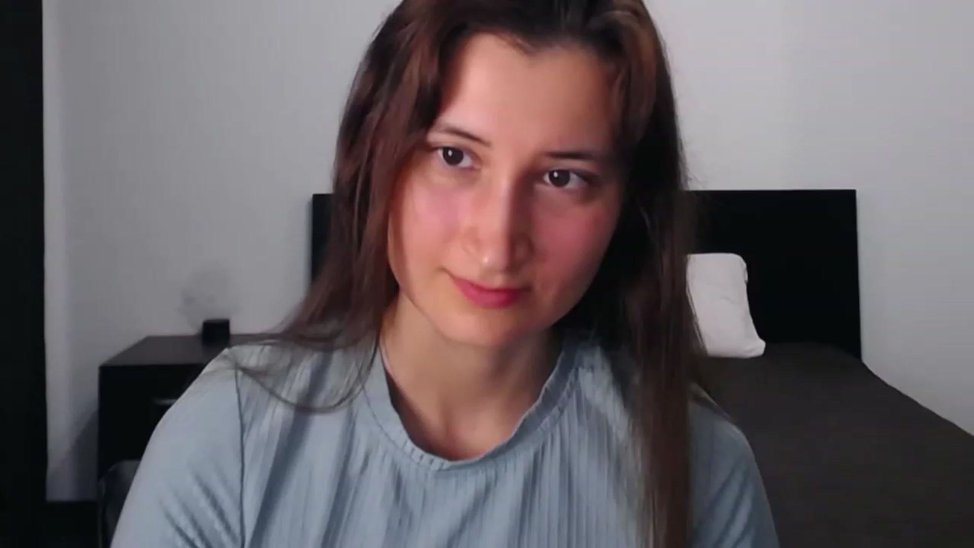 Gallery image thumbnail from Kendal_sweet's myfreecams stream on, 08/24/2023, 05:30 image 2 of 20