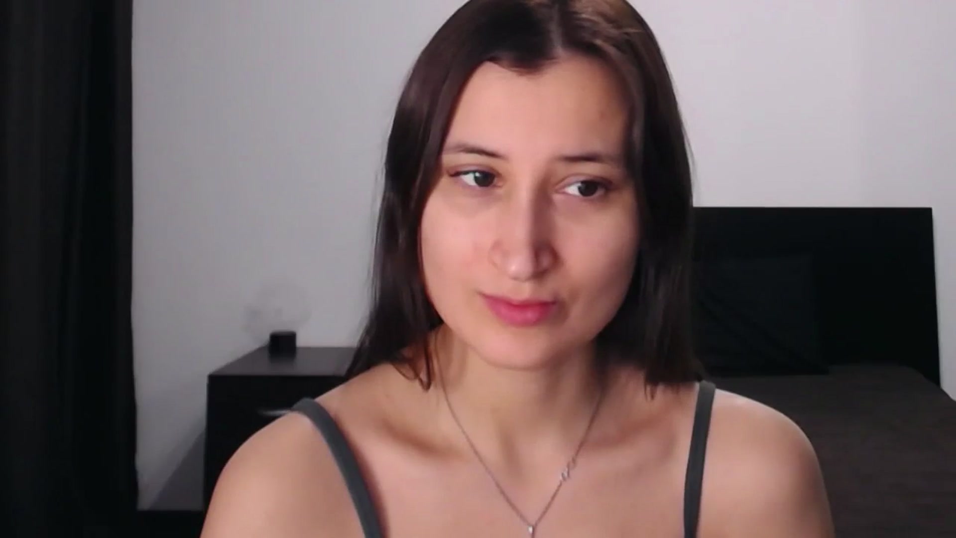 Gallery image thumbnail from Kendal_sweet's myfreecams stream on, 10/29/2023, 12:40 image 4 of 20