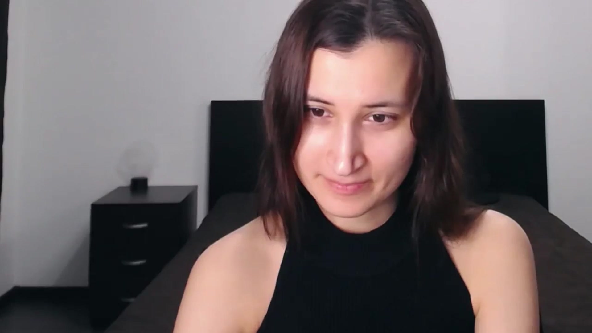 Gallery image thumbnail from Kendal_sweet's myfreecams stream on, 02/12/2024, 24:05 image 9 of 20
