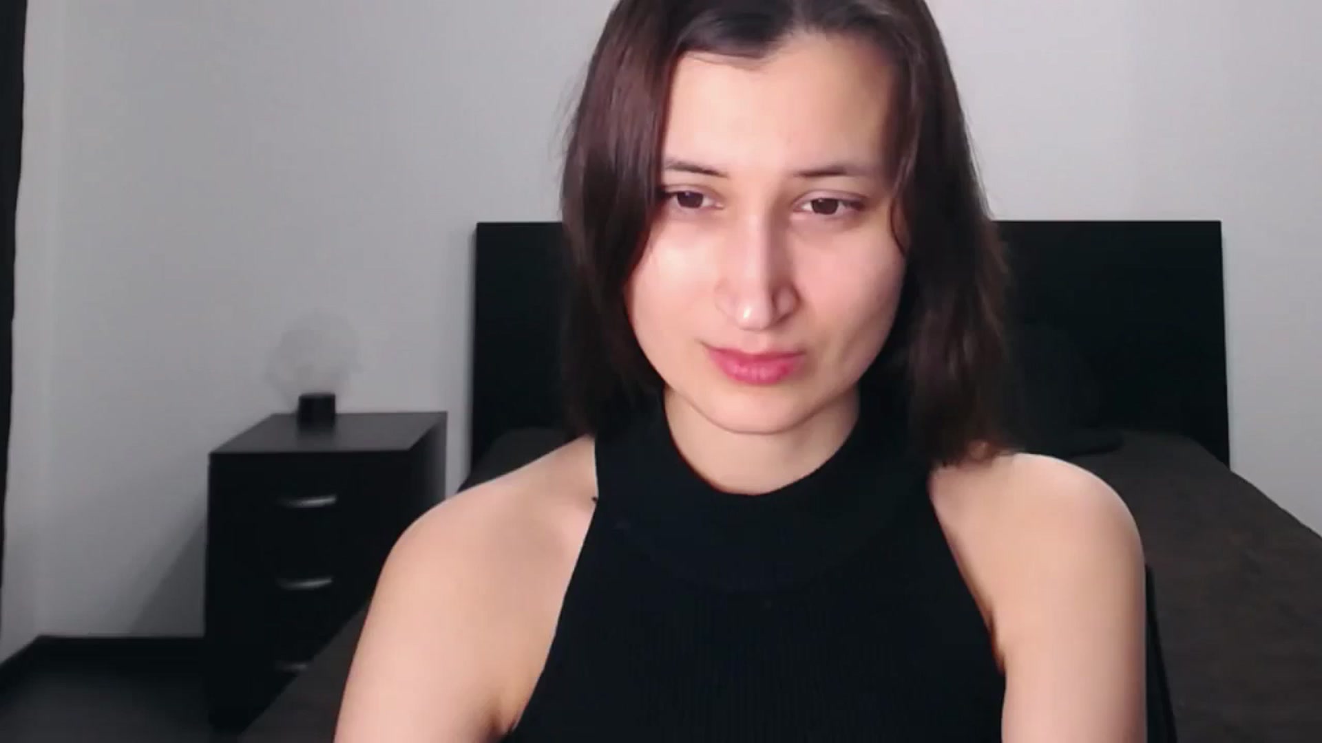 Gallery image thumbnail from Kendal_sweet's myfreecams stream on, 02/12/2024, 24:05 image 1 of 20
