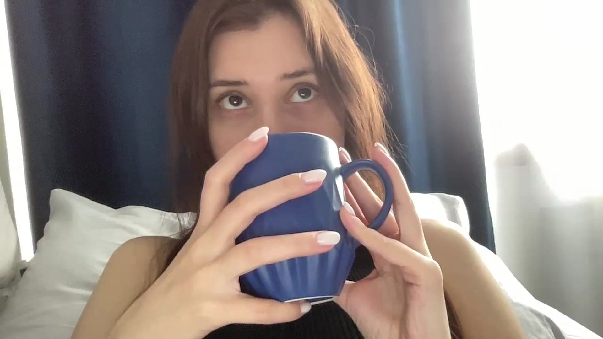 Gallery image thumbnail from Kendal_sweet's myfreecams stream on, 03/12/2024, 12:06 image 11 of 20