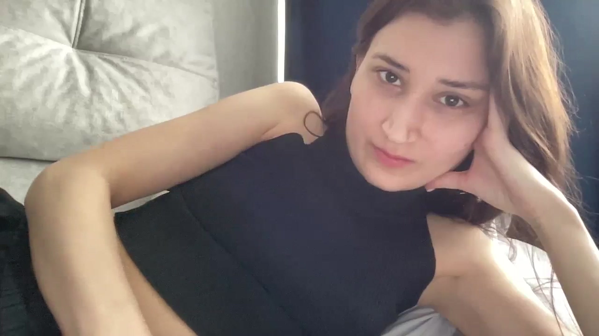 Gallery image thumbnail from Kendal_sweet's myfreecams stream on, 03/12/2024, 12:06 image 19 of 20