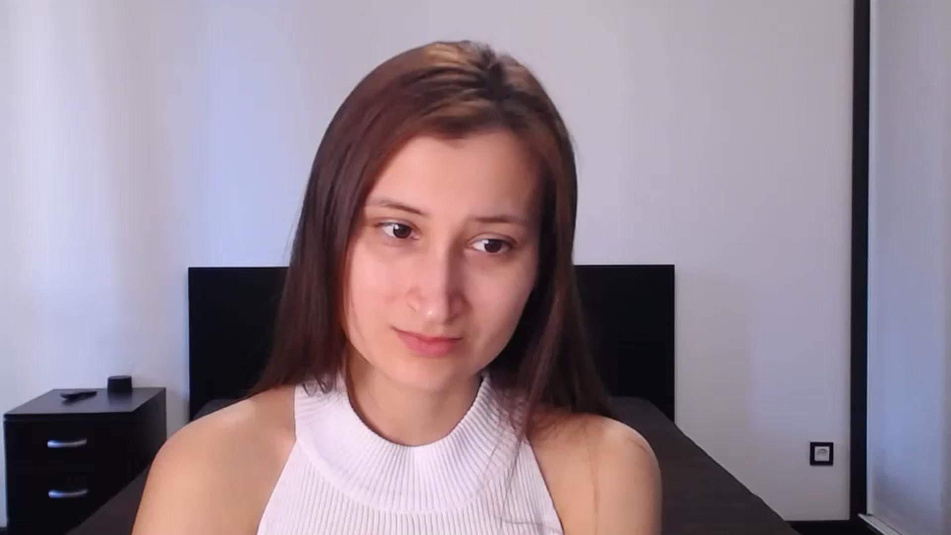 Gallery image thumbnail from Kendal_sweet's myfreecams stream on, 06/25/2024, 15:27 image 4 of 20
