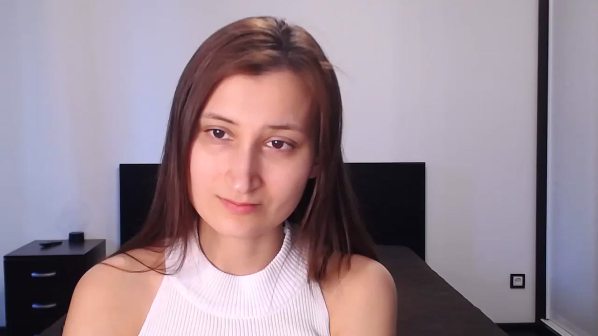 Gallery image thumbnail from Kendal_sweet's myfreecams stream on, 06/25/2024, 17:00 image 2 of 20