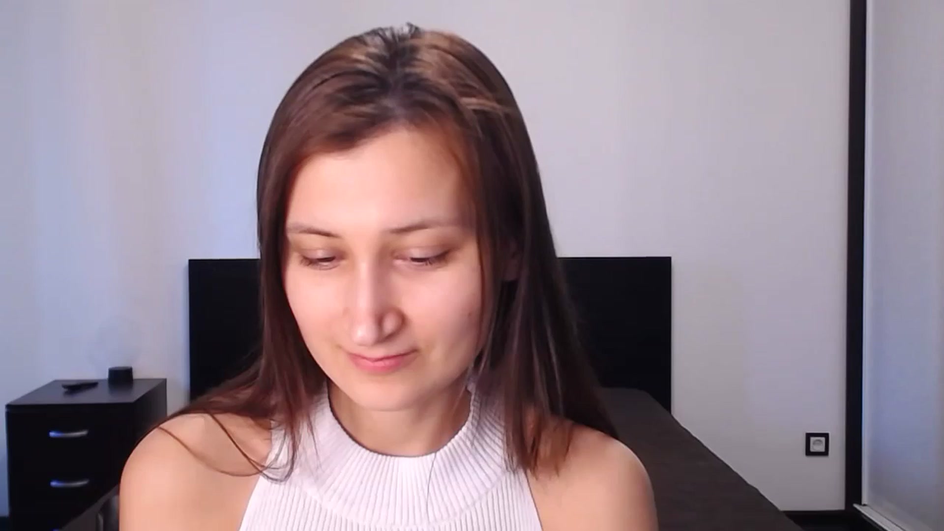 Gallery image thumbnail from Kendal_sweet's myfreecams stream on, 06/25/2024, 17:00 image 5 of 20
