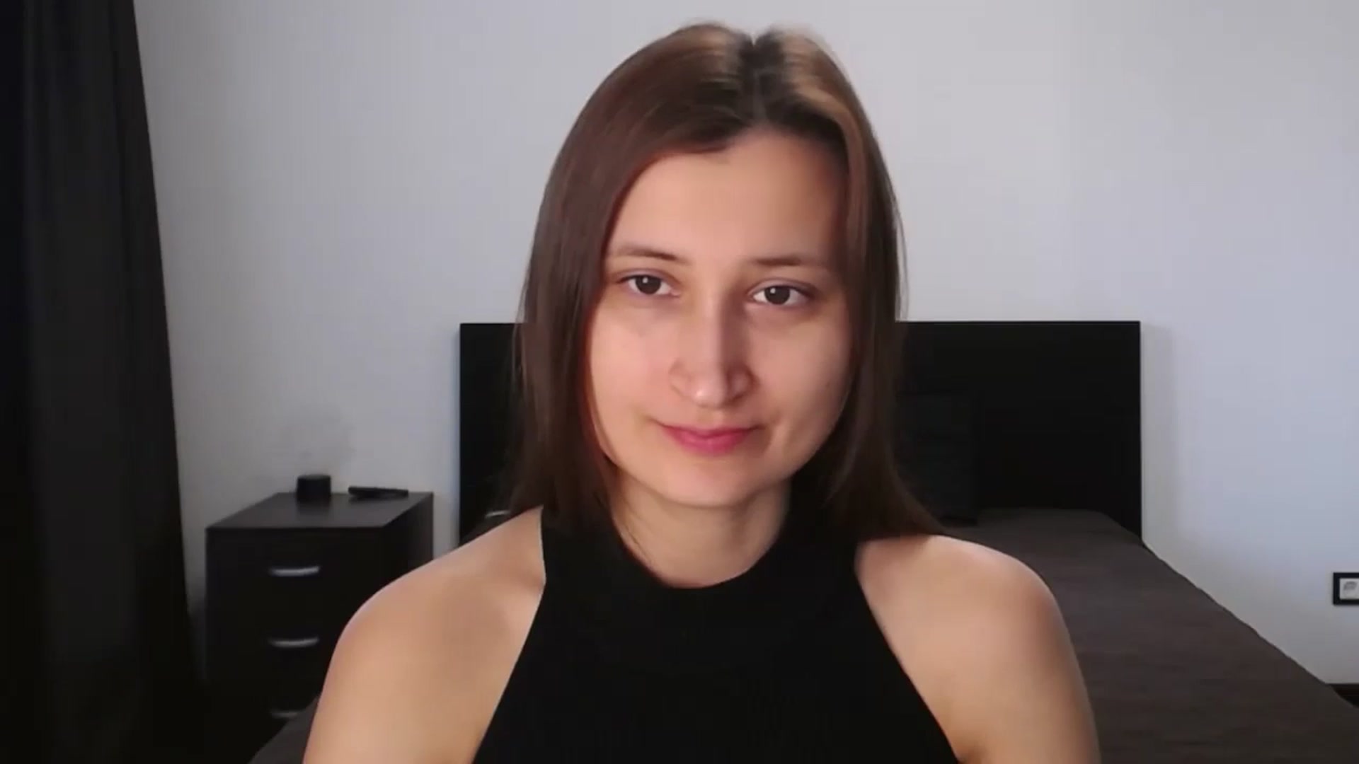 Gallery image thumbnail from Kendal_sweet's myfreecams stream on, 07/03/2024, 14:28 image 13 of 20
