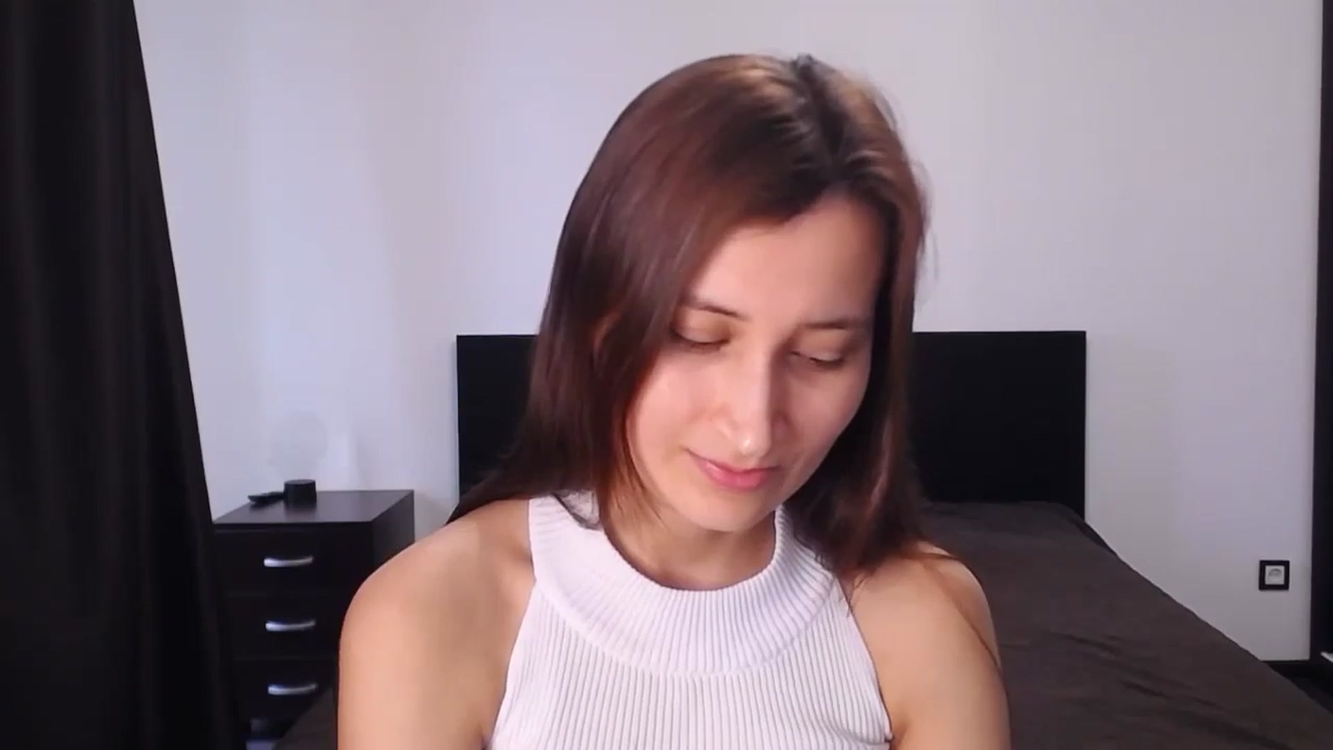 Gallery image thumbnail from Kendal_sweet's myfreecams stream on, 07/05/2024, 13:06 image 12 of 20