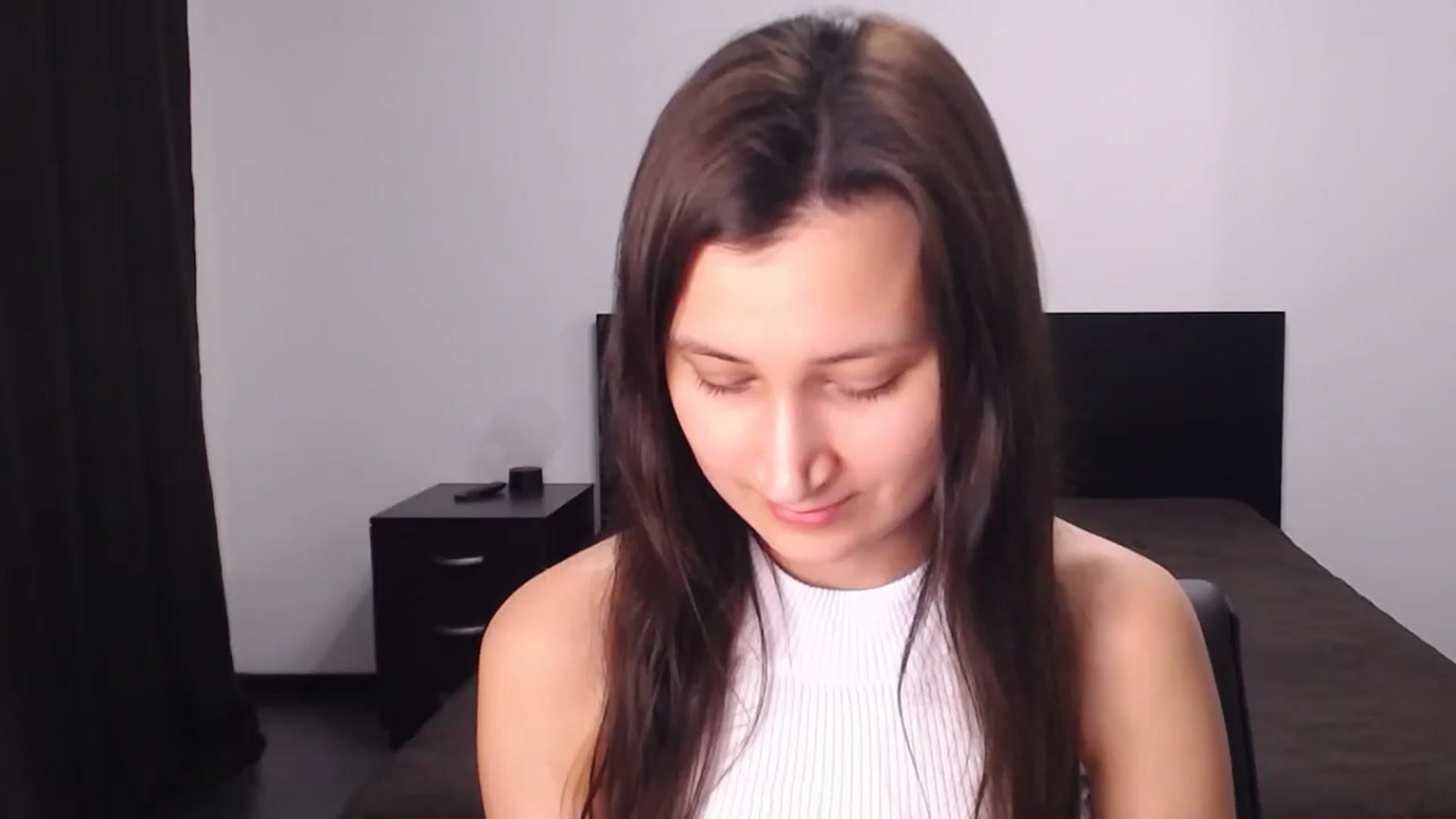 Gallery image thumbnail from Kendal_sweet's myfreecams stream on, 07/10/2024, 22:55 image 10 of 20
