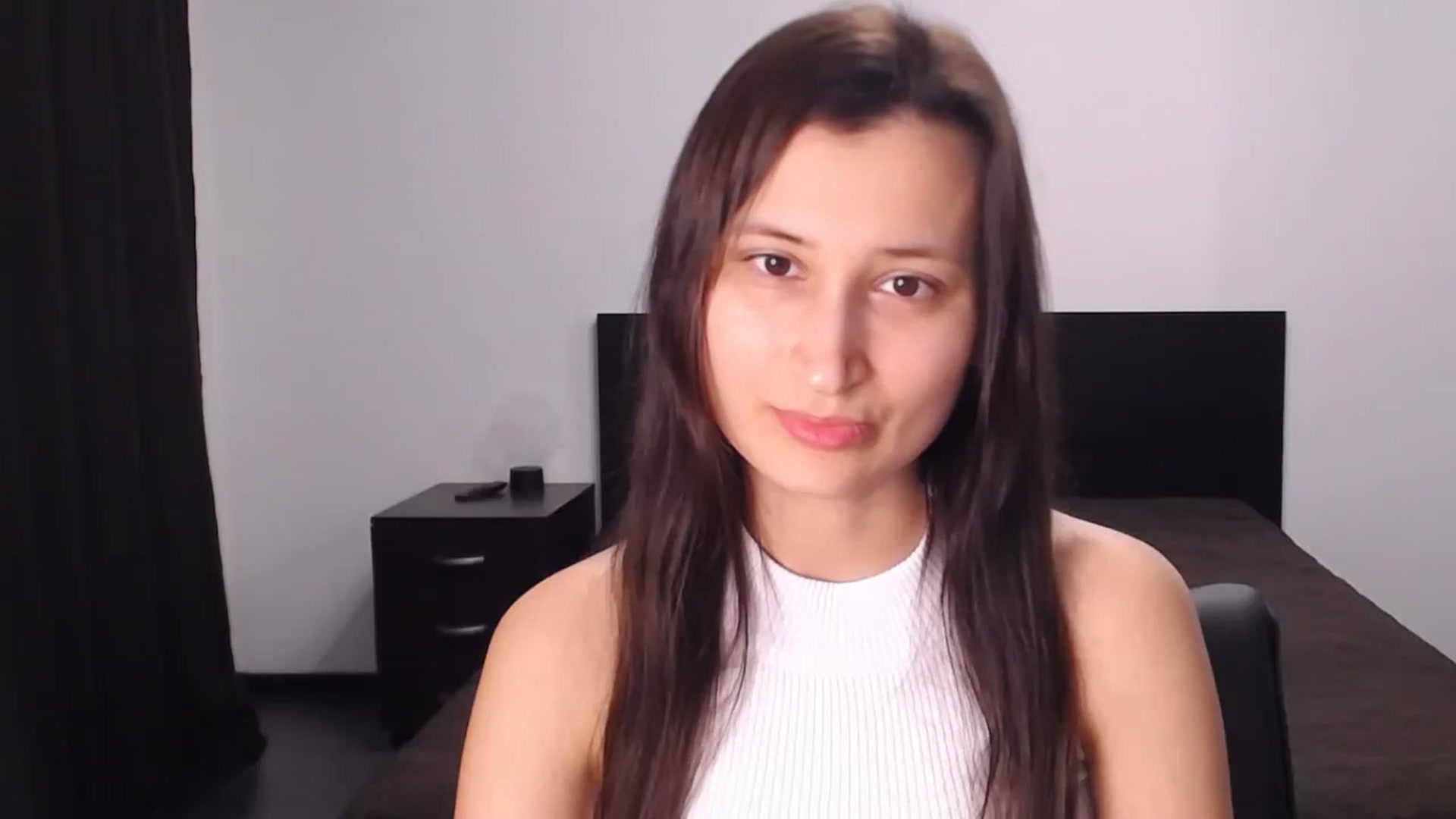 Gallery image thumbnail from Kendal_sweet's myfreecams stream on, 07/10/2024, 22:55 image 17 of 20