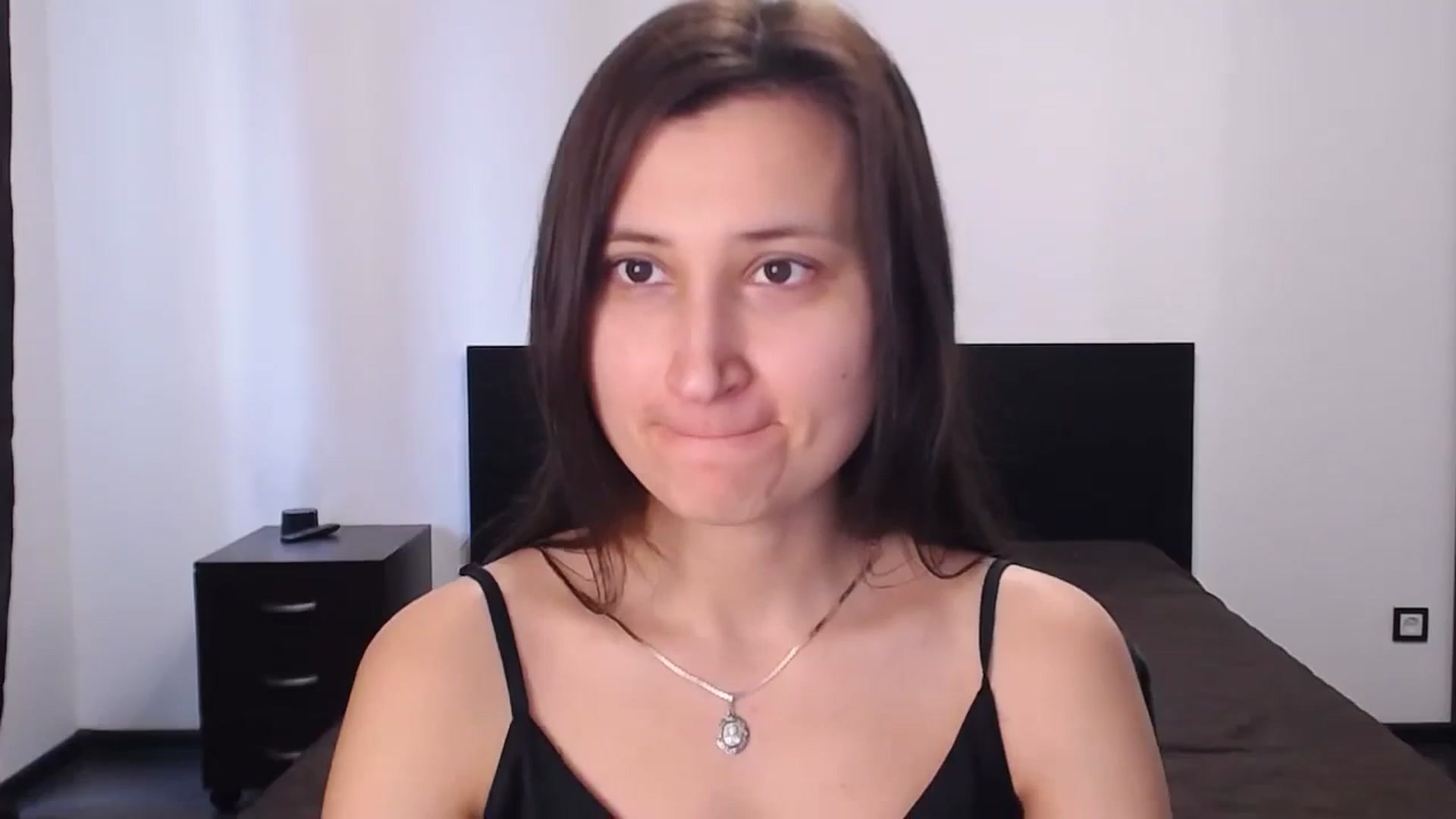 Gallery image thumbnail from Kendal_sweet's myfreecams stream on, 07/13/2024, 16:10 image 17 of 20