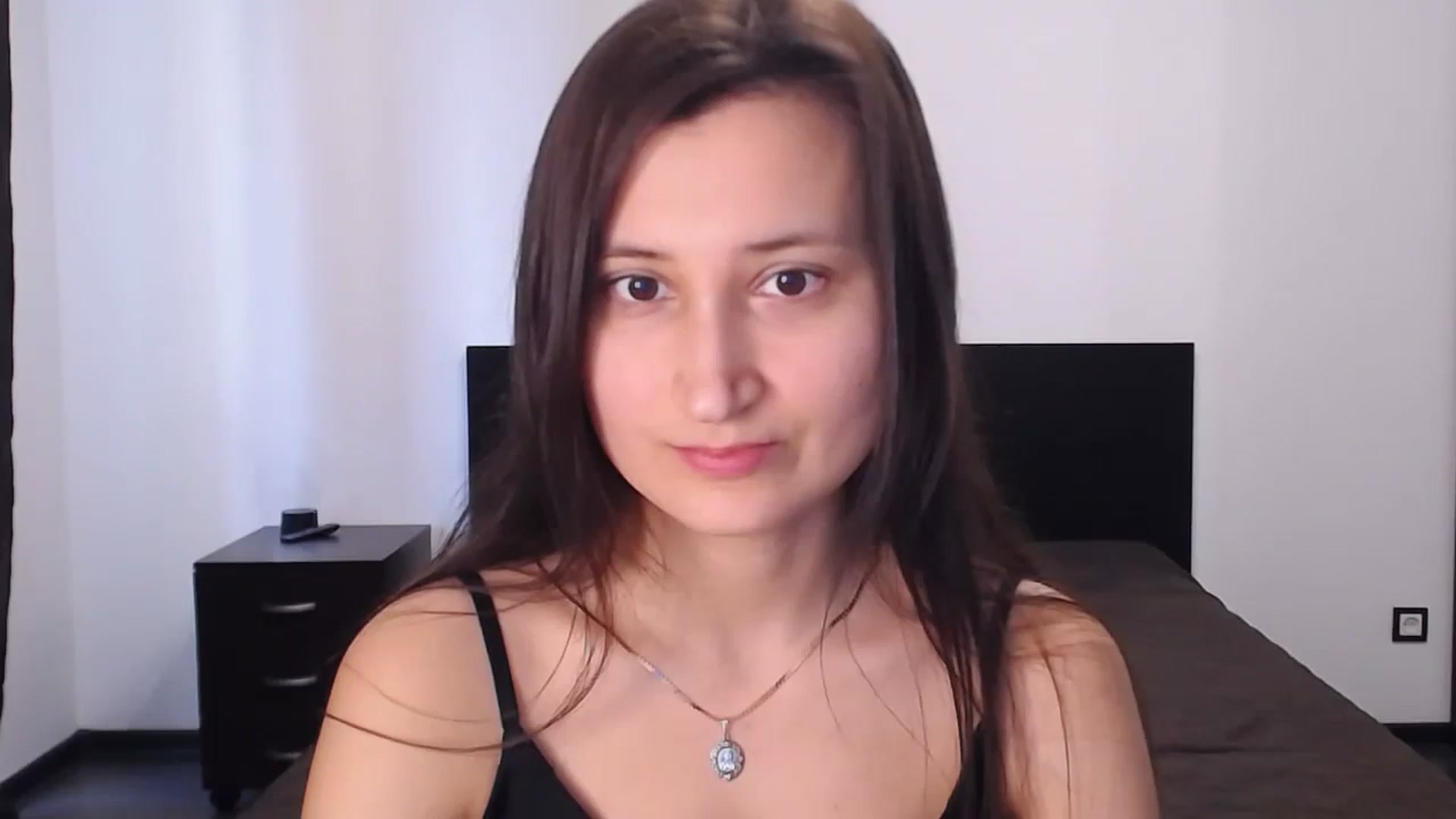 Gallery image thumbnail from Kendal_sweet's myfreecams stream on, 07/13/2024, 16:10 image 12 of 20