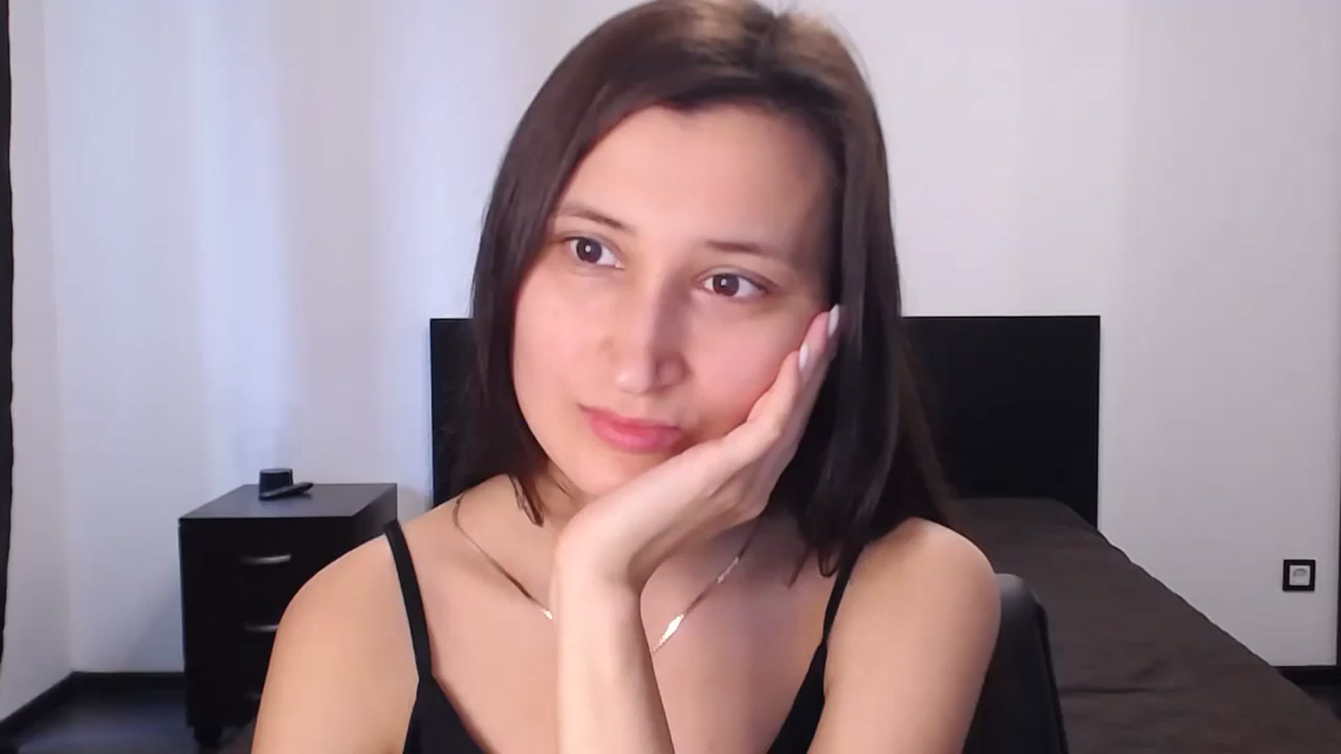Gallery image thumbnail from Kendal_sweet's myfreecams stream on, 07/13/2024, 16:10 image 15 of 20